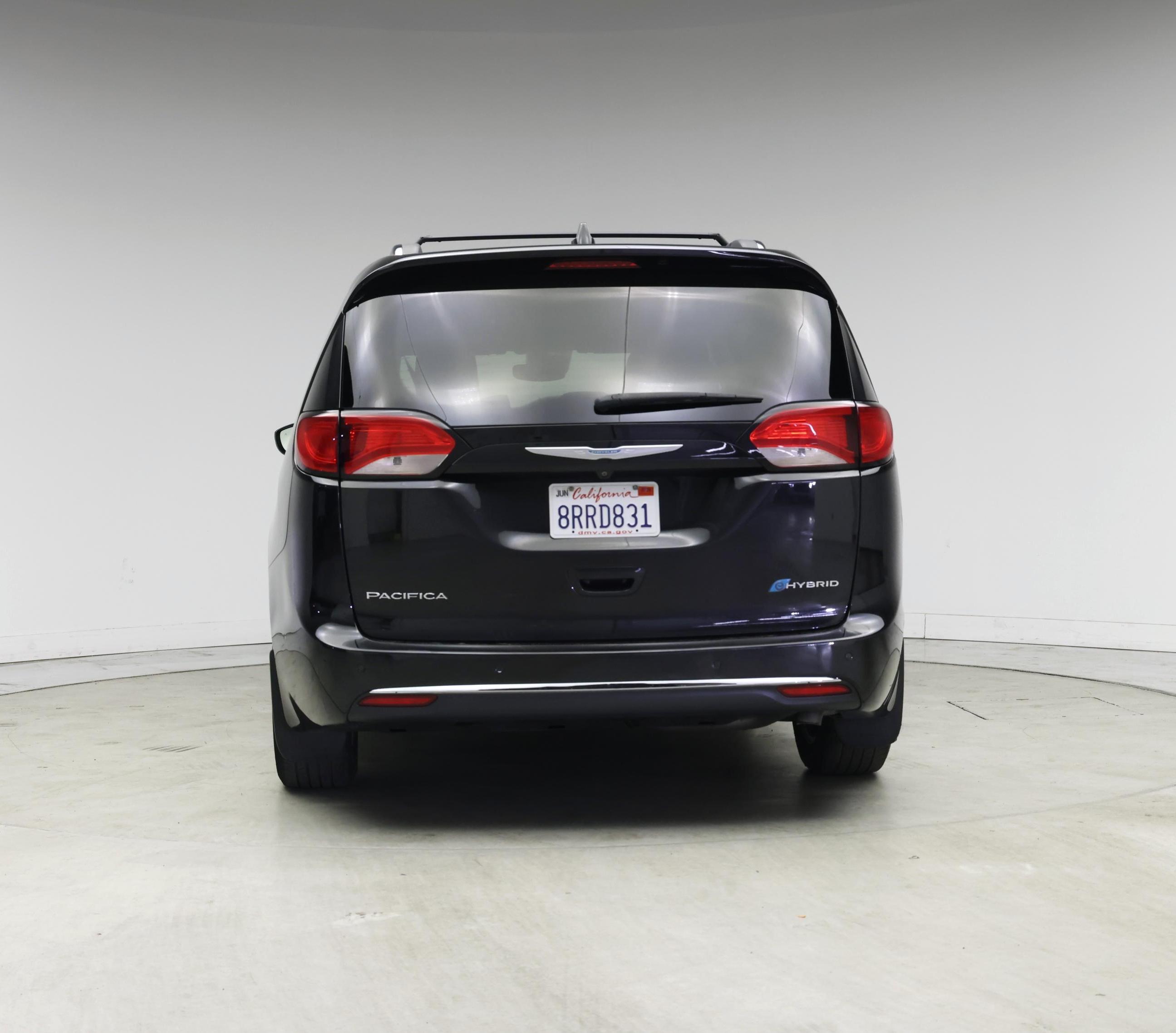 Thumbnail: 2019 Chrysler Pacifica - 6