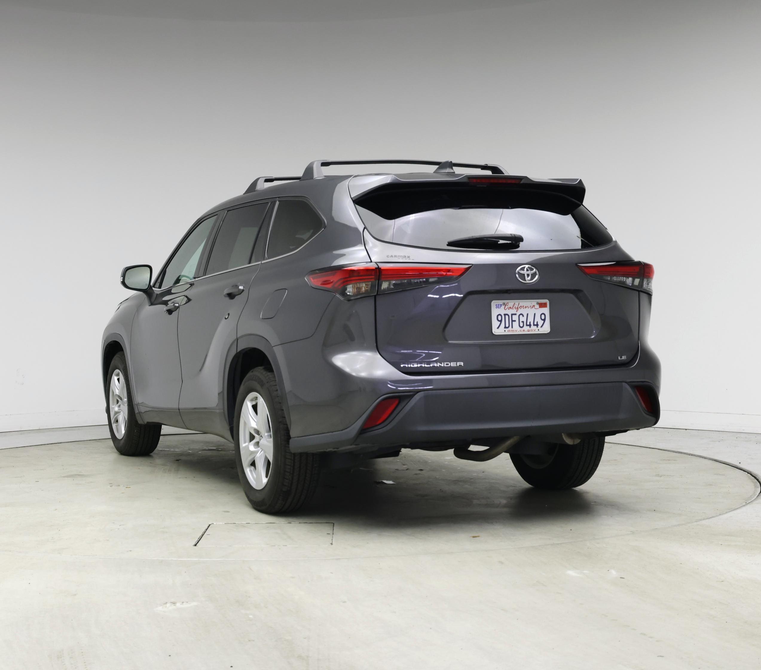 Thumbnail: 2022 Toyota Highlander - 2