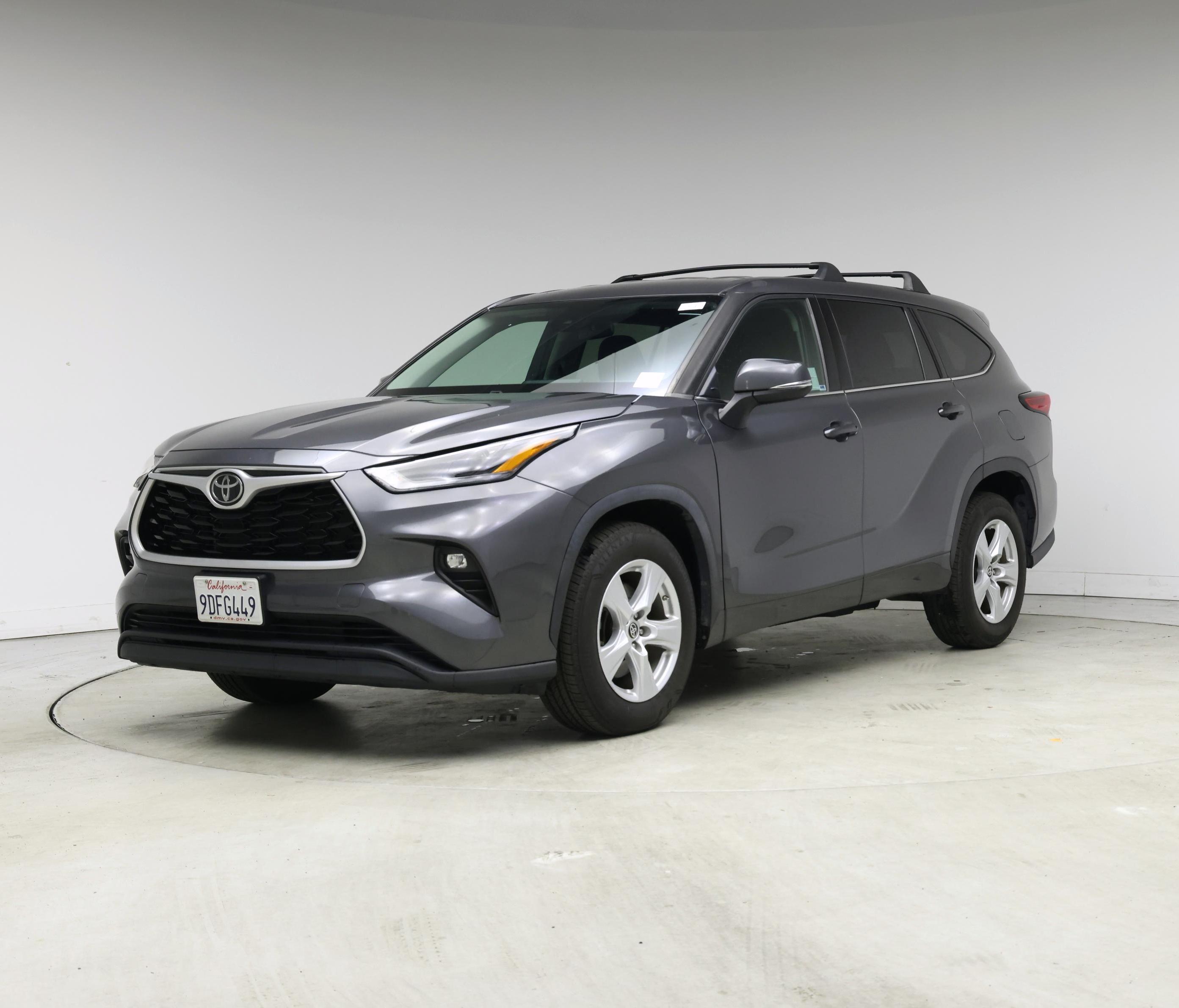 Thumbnail: 2022 Toyota Highlander - 4