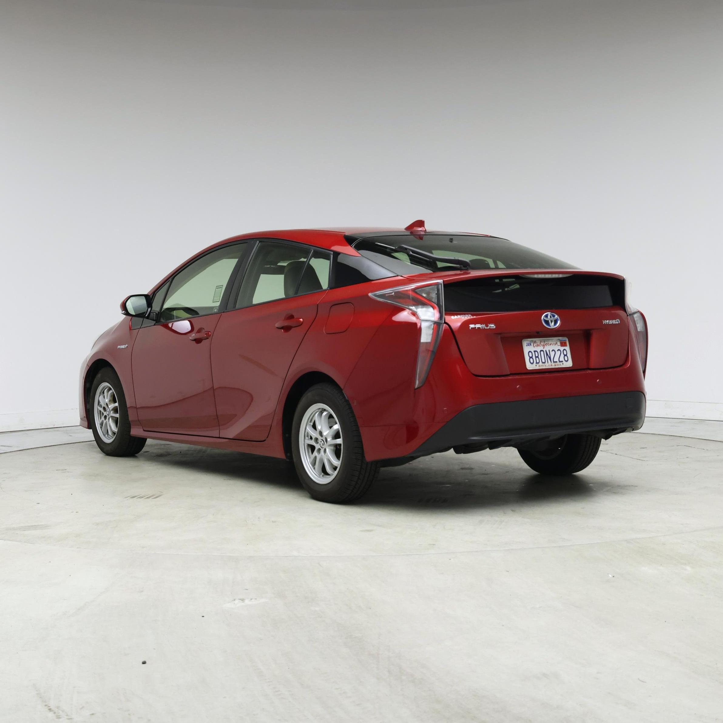 Thumbnail: 2017 Toyota Prius - 2