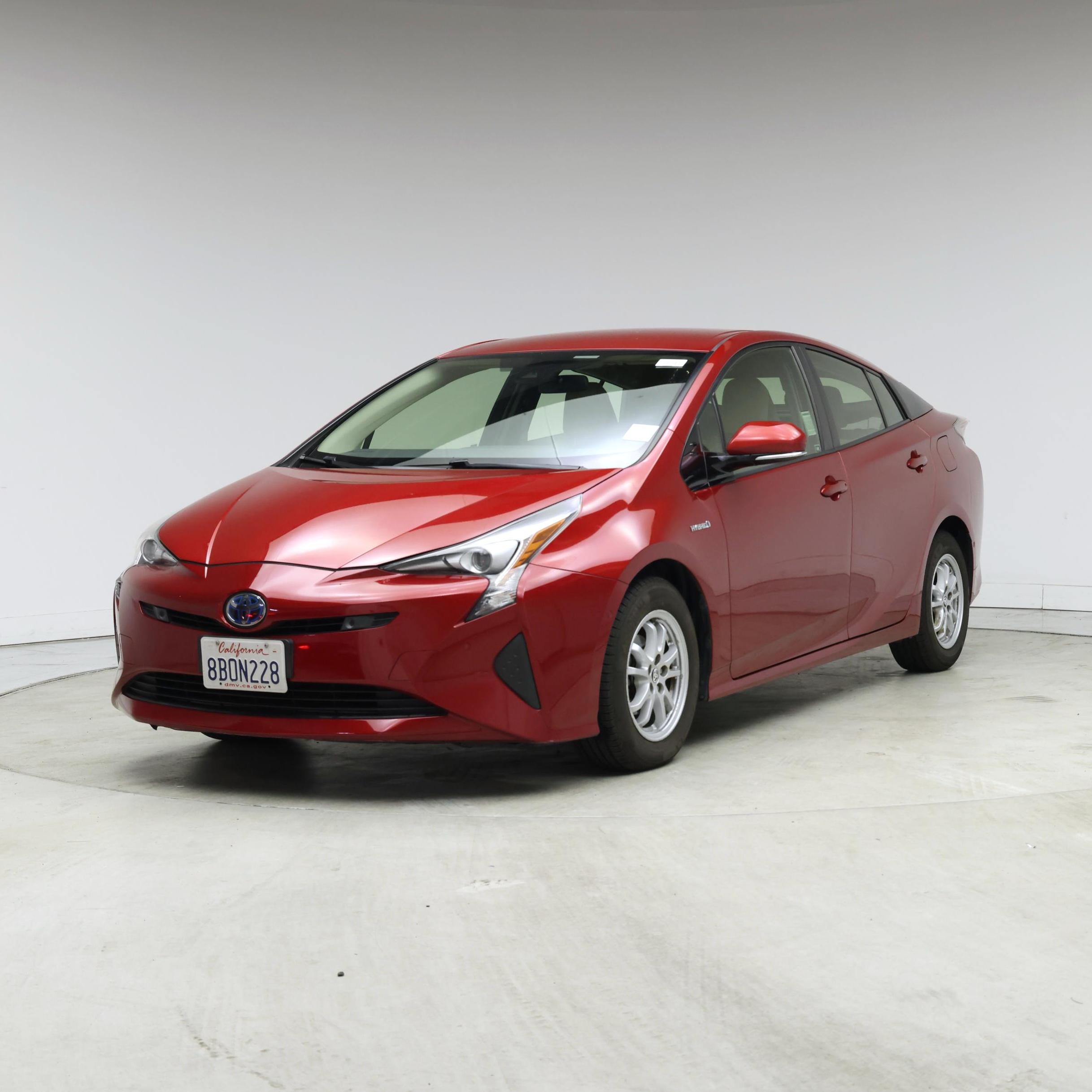 Thumbnail: 2017 Toyota Prius - 4