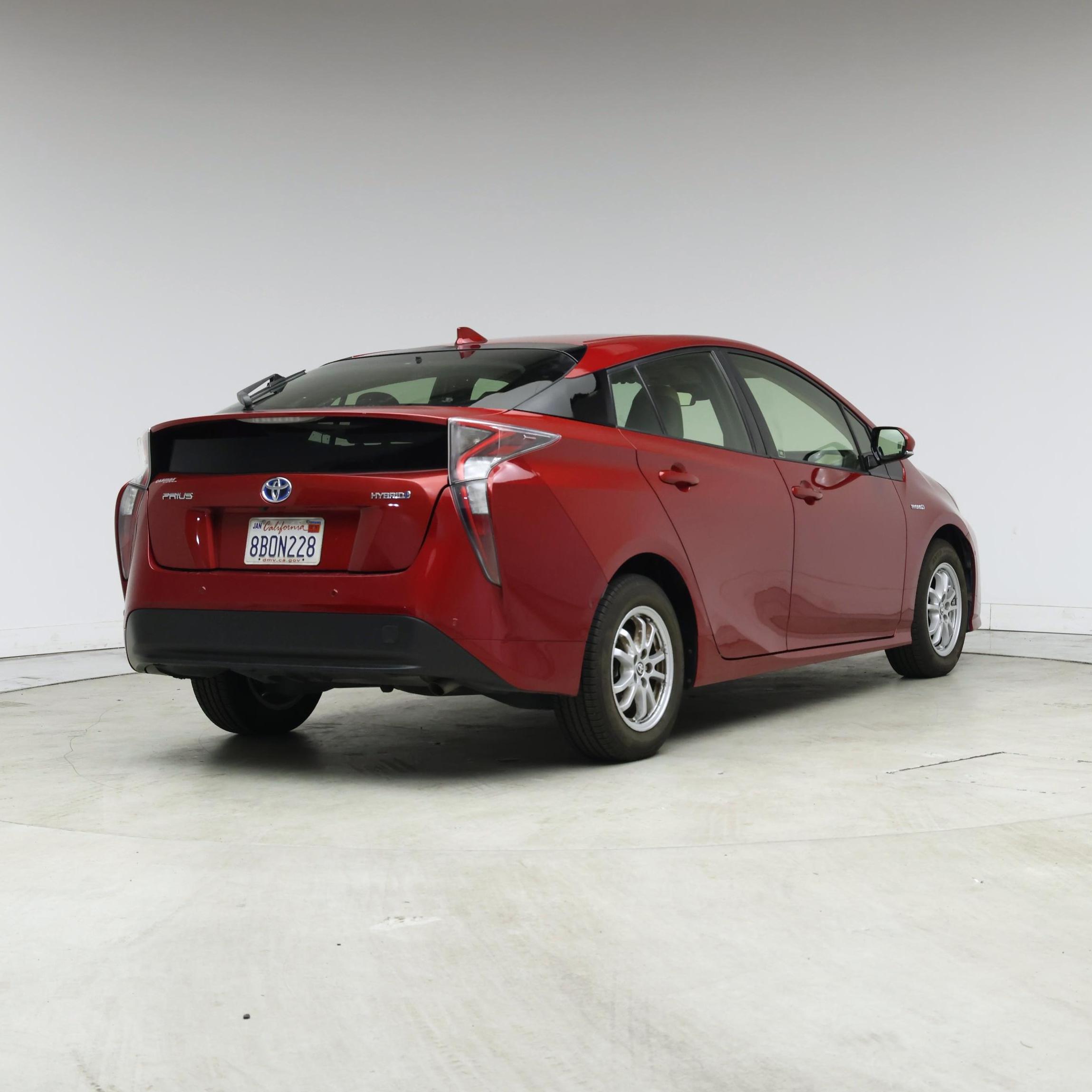 Thumbnail: 2017 Toyota Prius - 8