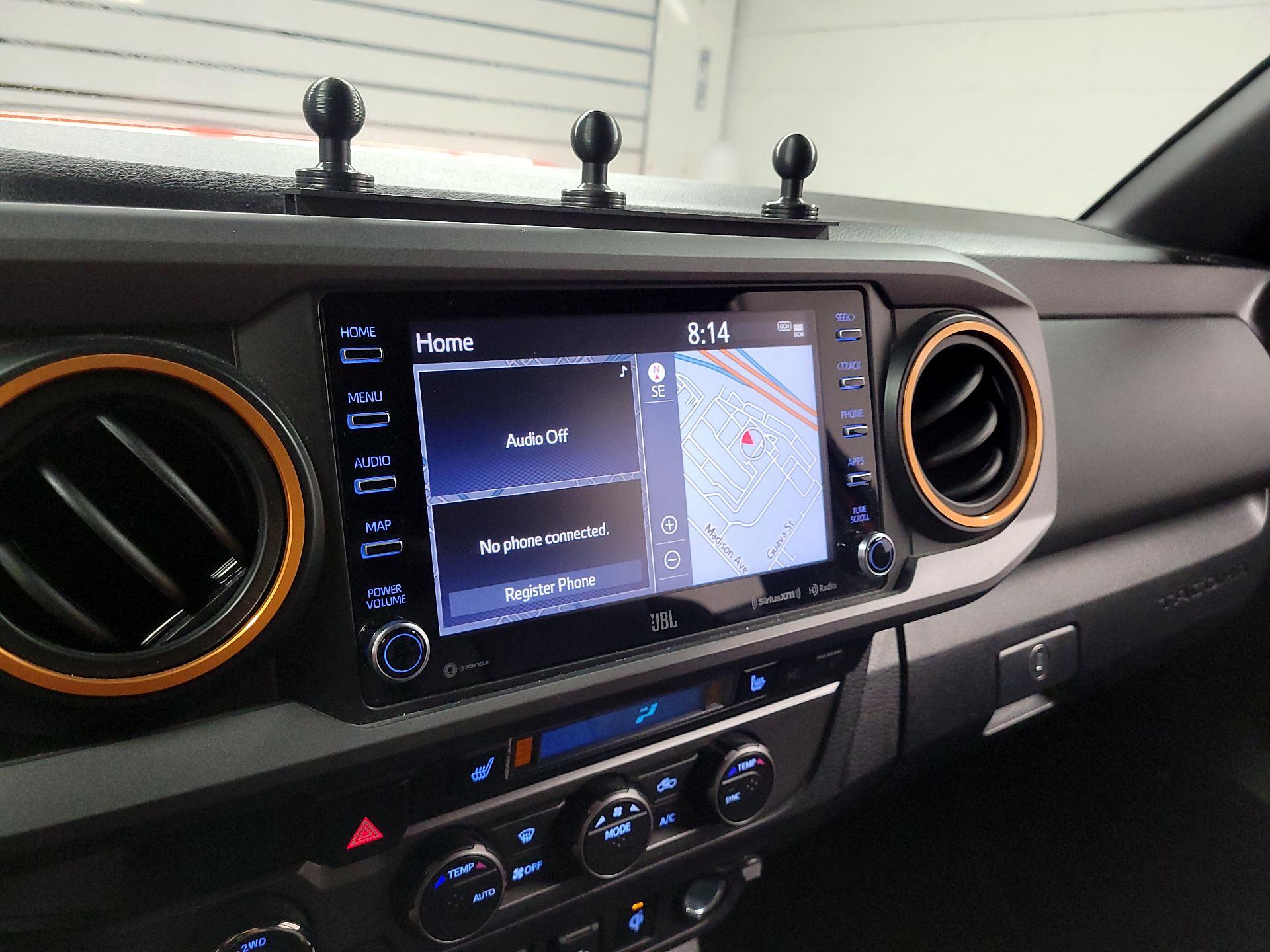 Thumbnail: 2023 Toyota Tacoma - 15