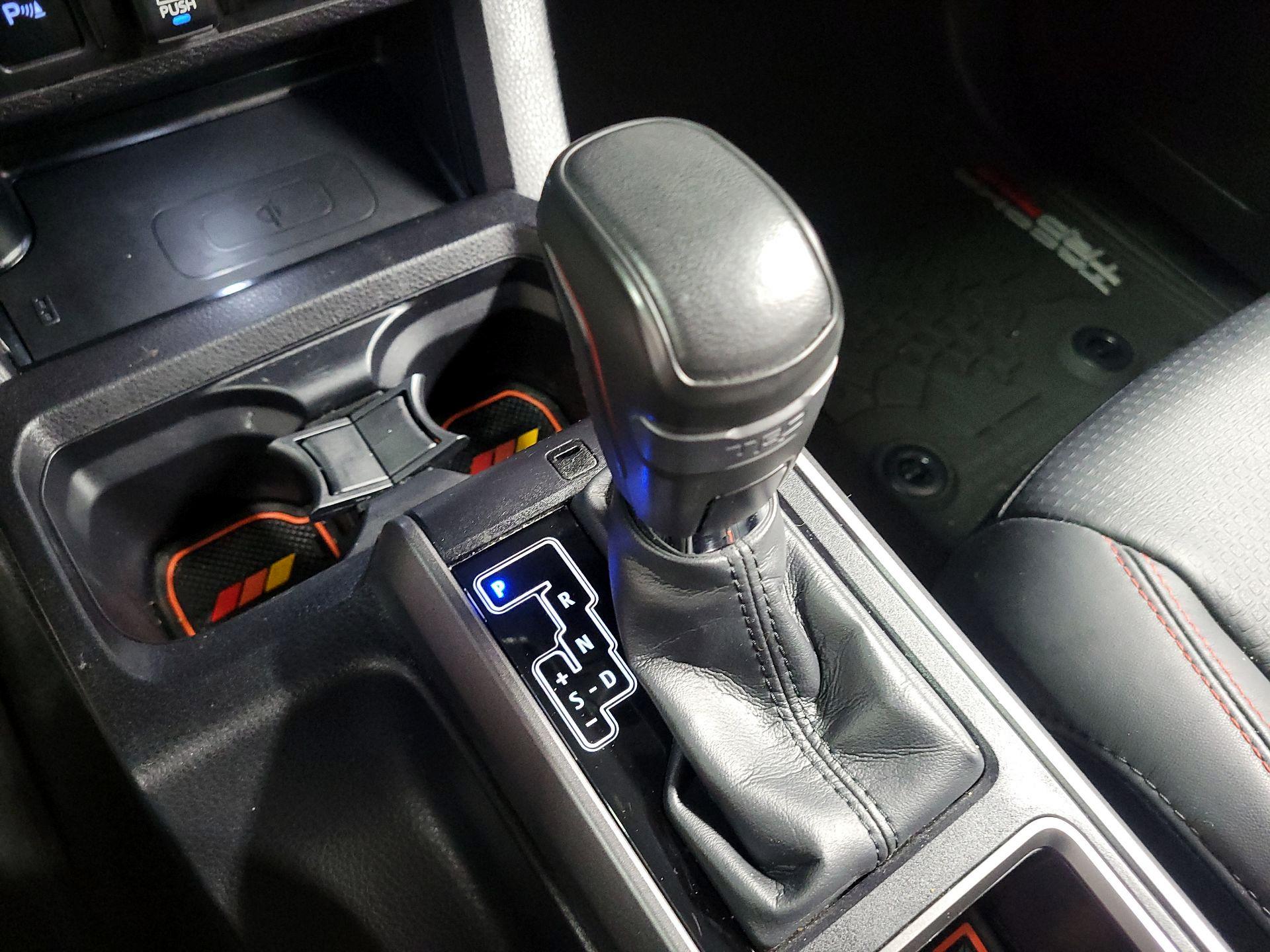 Thumbnail: 2023 Toyota Tacoma - 17