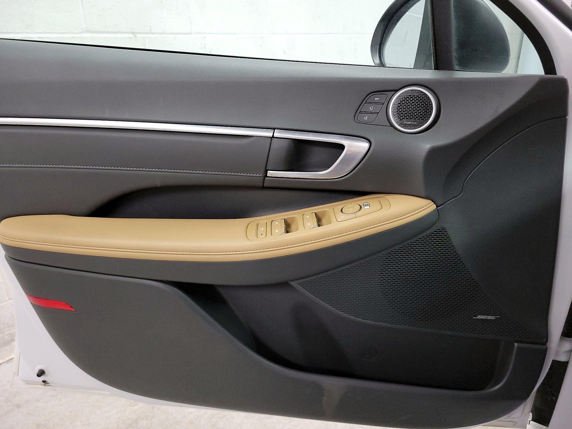 Thumbnail: 2023 Hyundai Sonata - 12