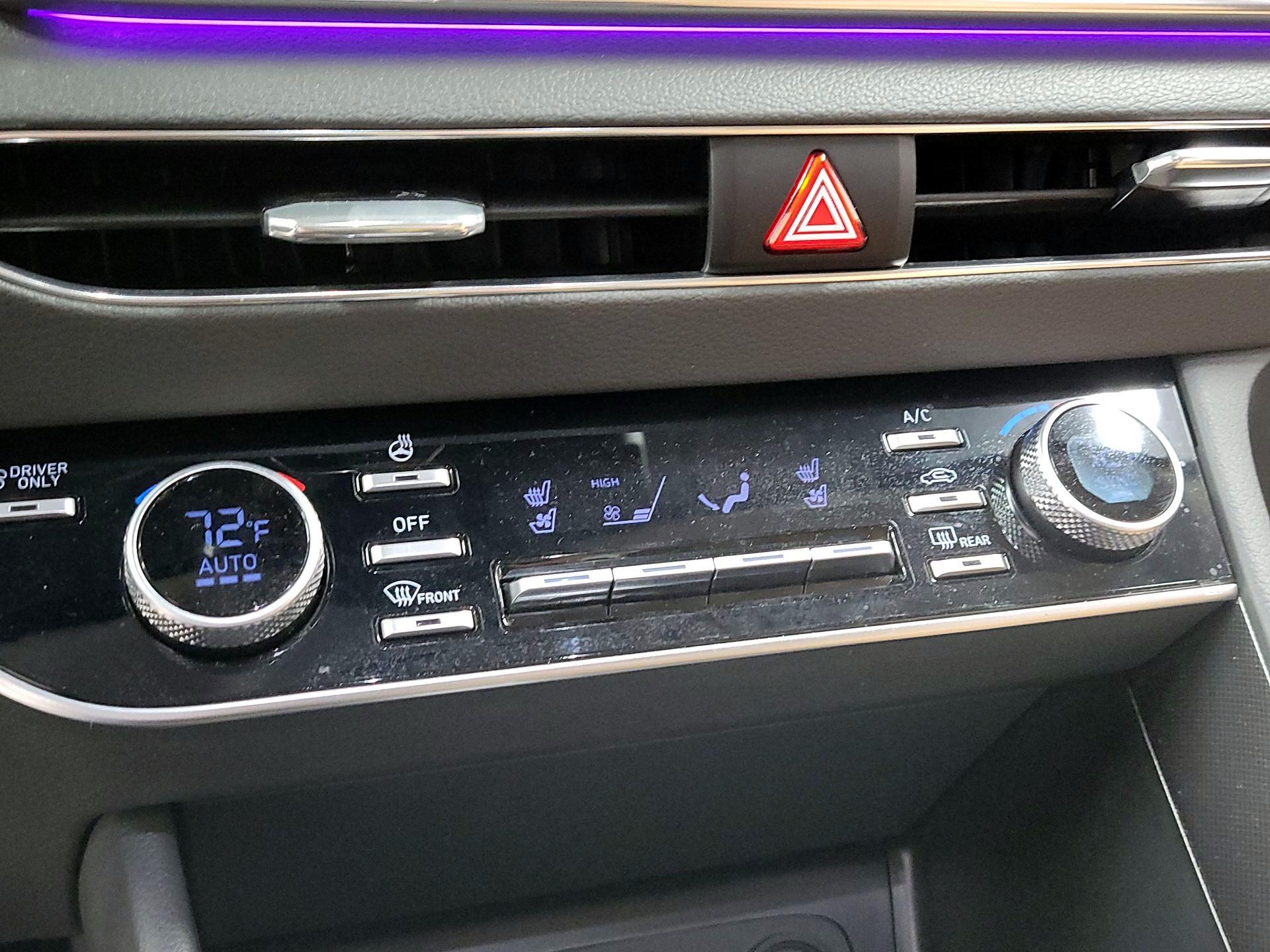 Thumbnail: 2023 Hyundai Sonata - 17