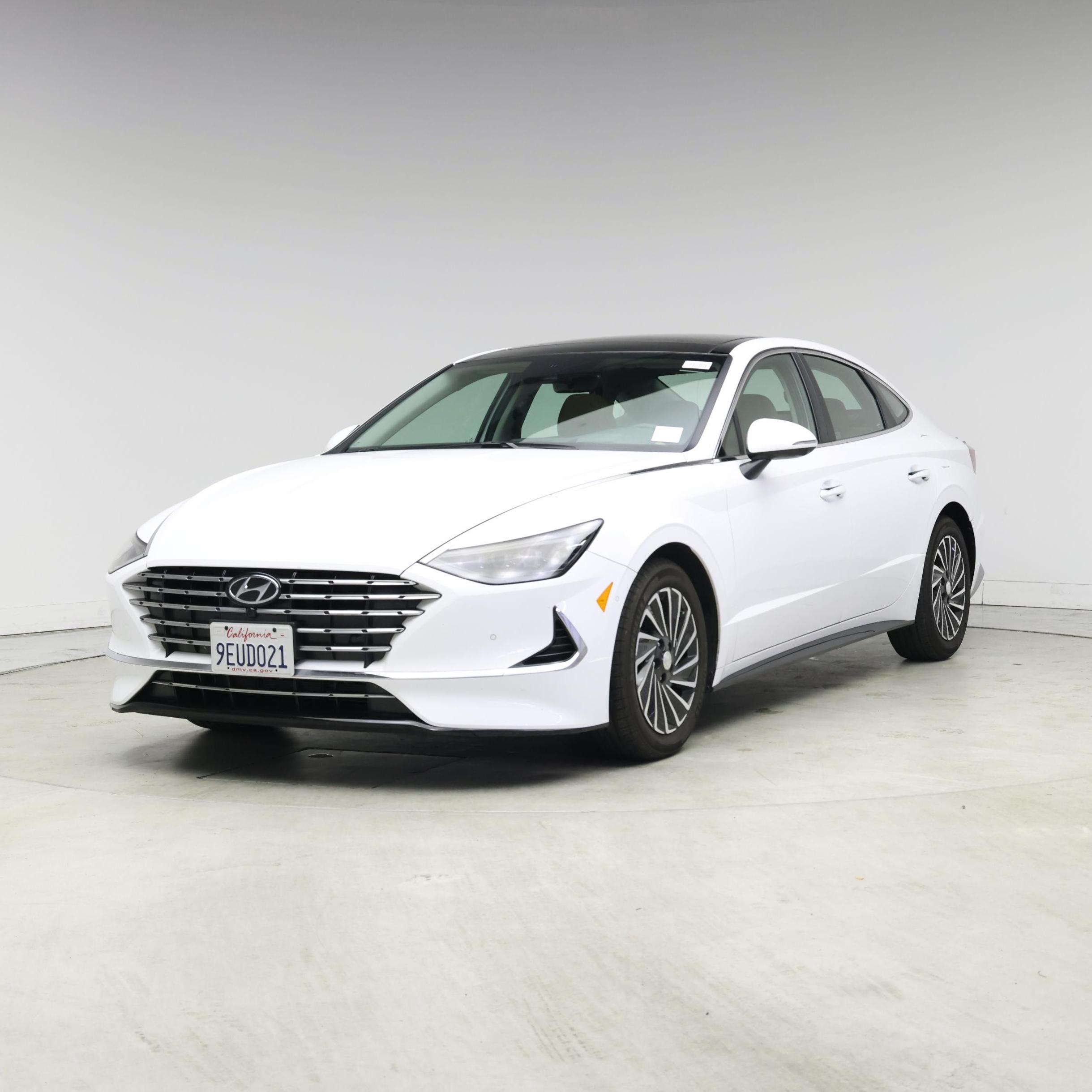 Thumbnail: 2023 Hyundai Sonata - 4