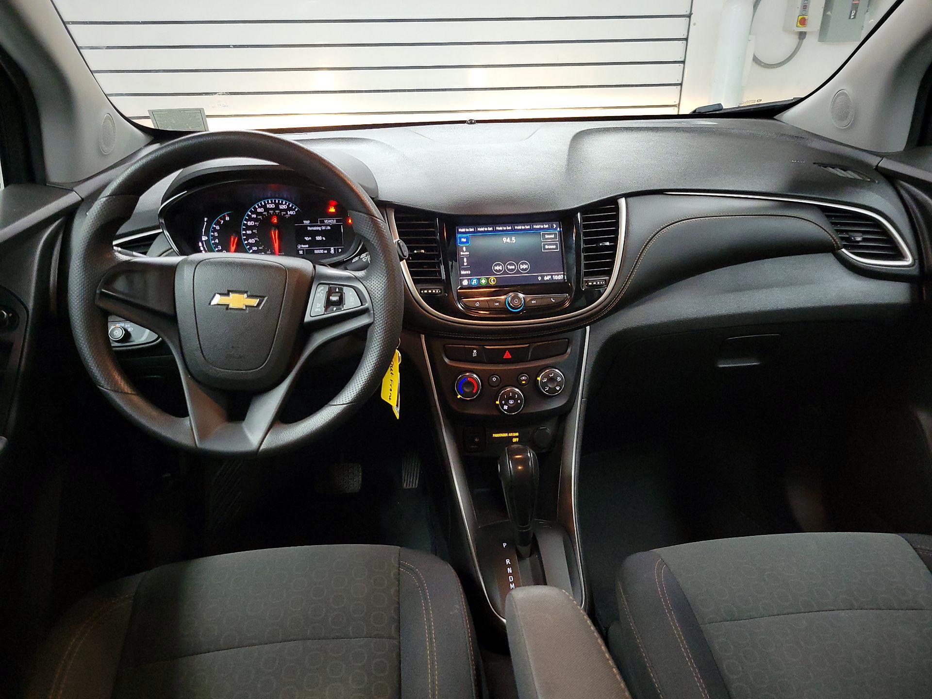 Thumbnail: 2018 Chevrolet Trax - 9