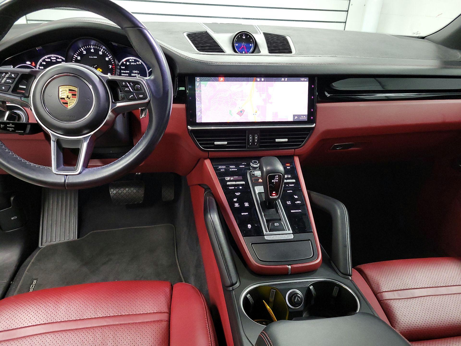 Thumbnail: 2019 Porsche Cayenne - 9