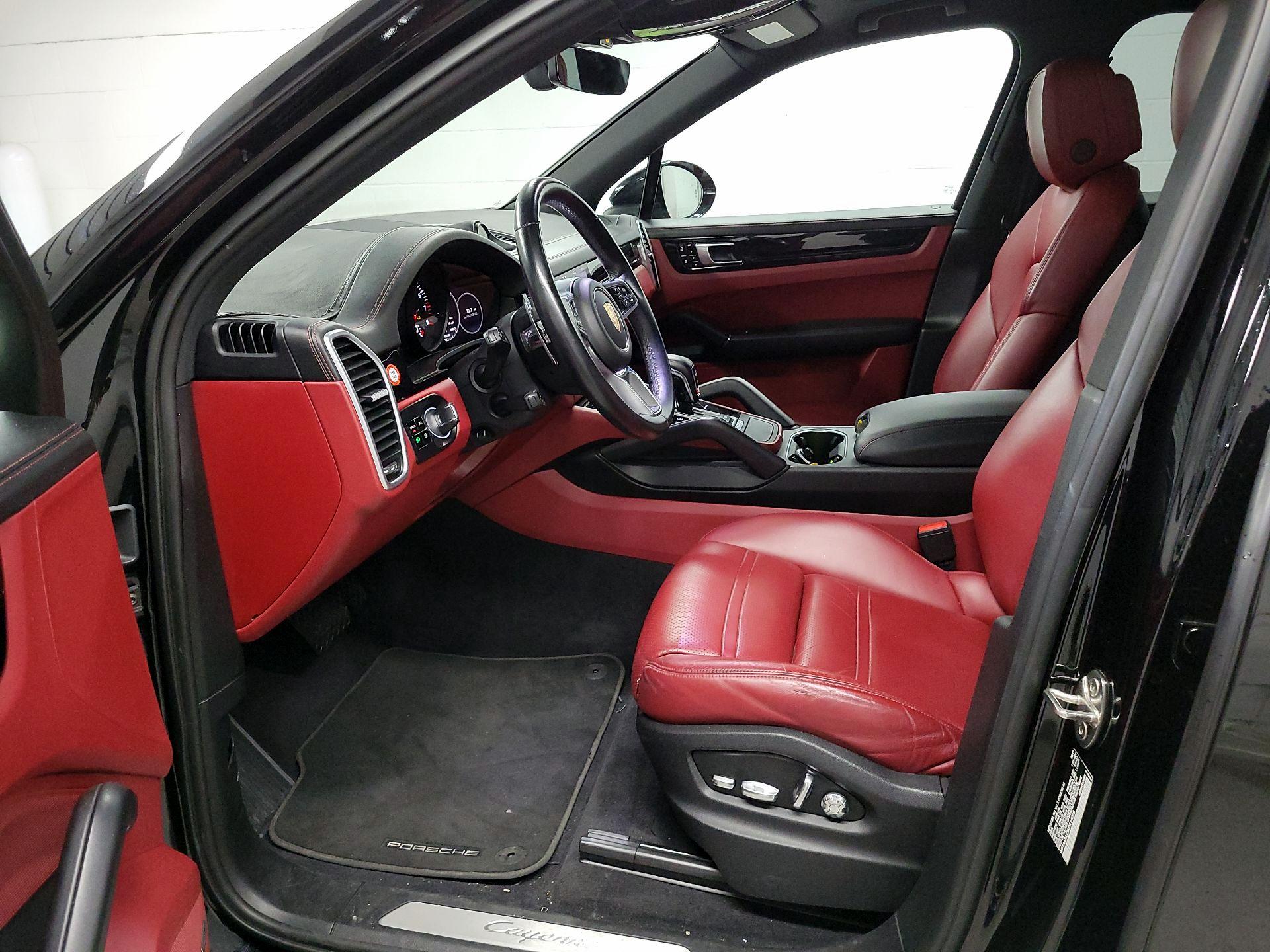 Thumbnail: 2019 Porsche Cayenne - 11