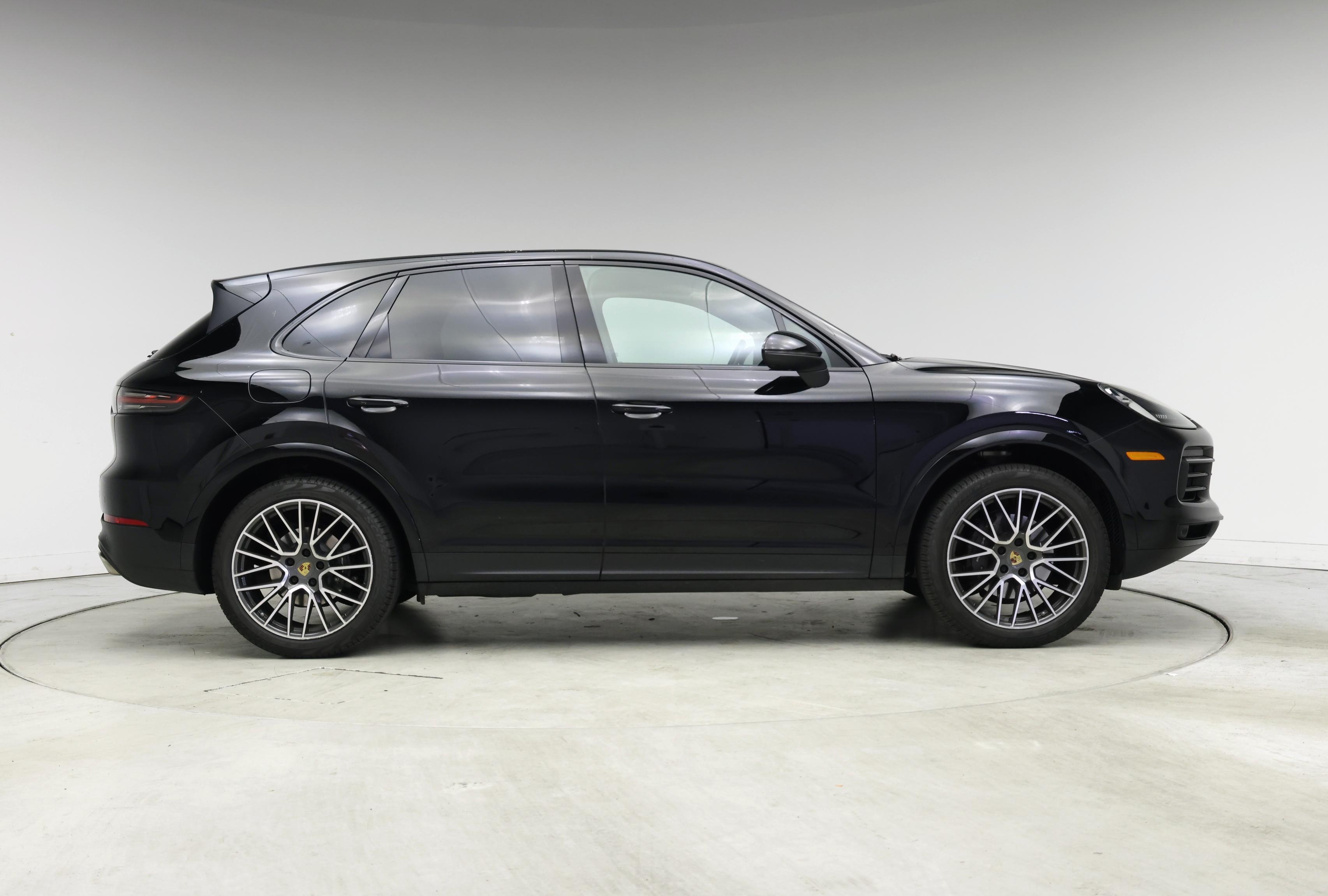 Thumbnail: 2019 Porsche Cayenne - 7