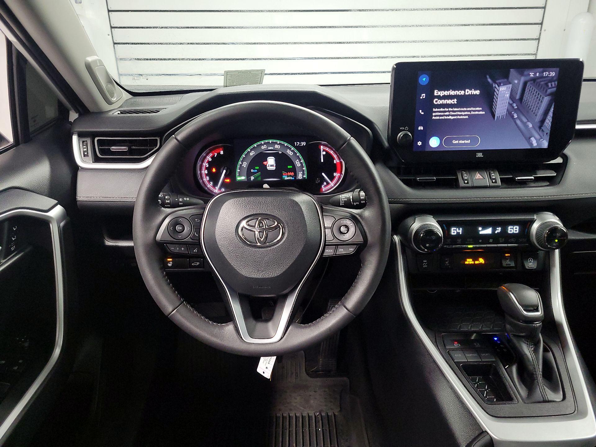 Thumbnail: 2024 Toyota RAV4 - 10