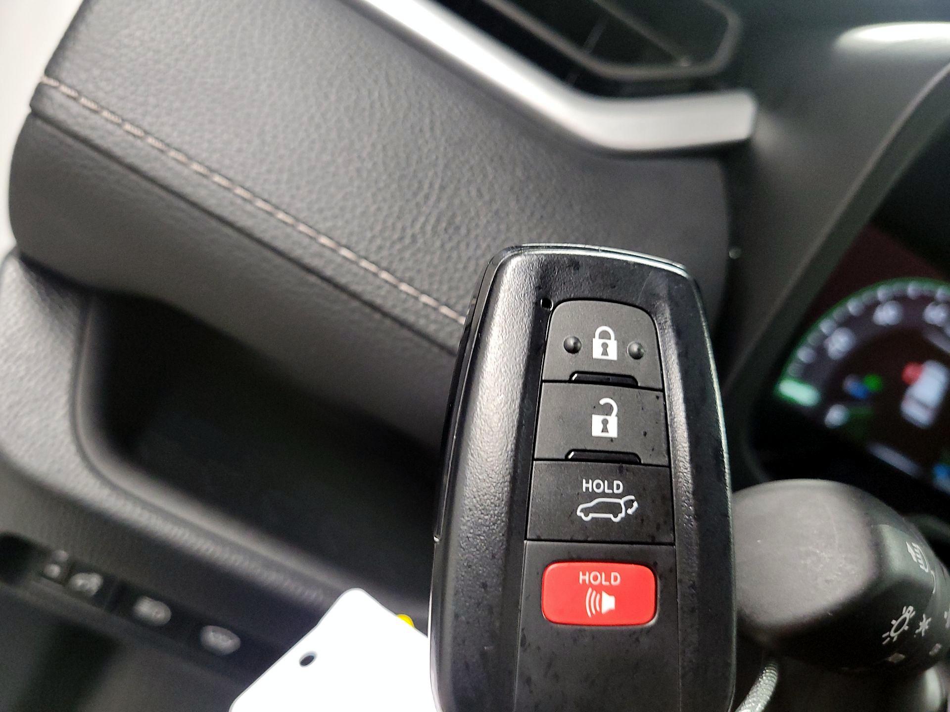 Thumbnail: 2024 Toyota RAV4 - 20