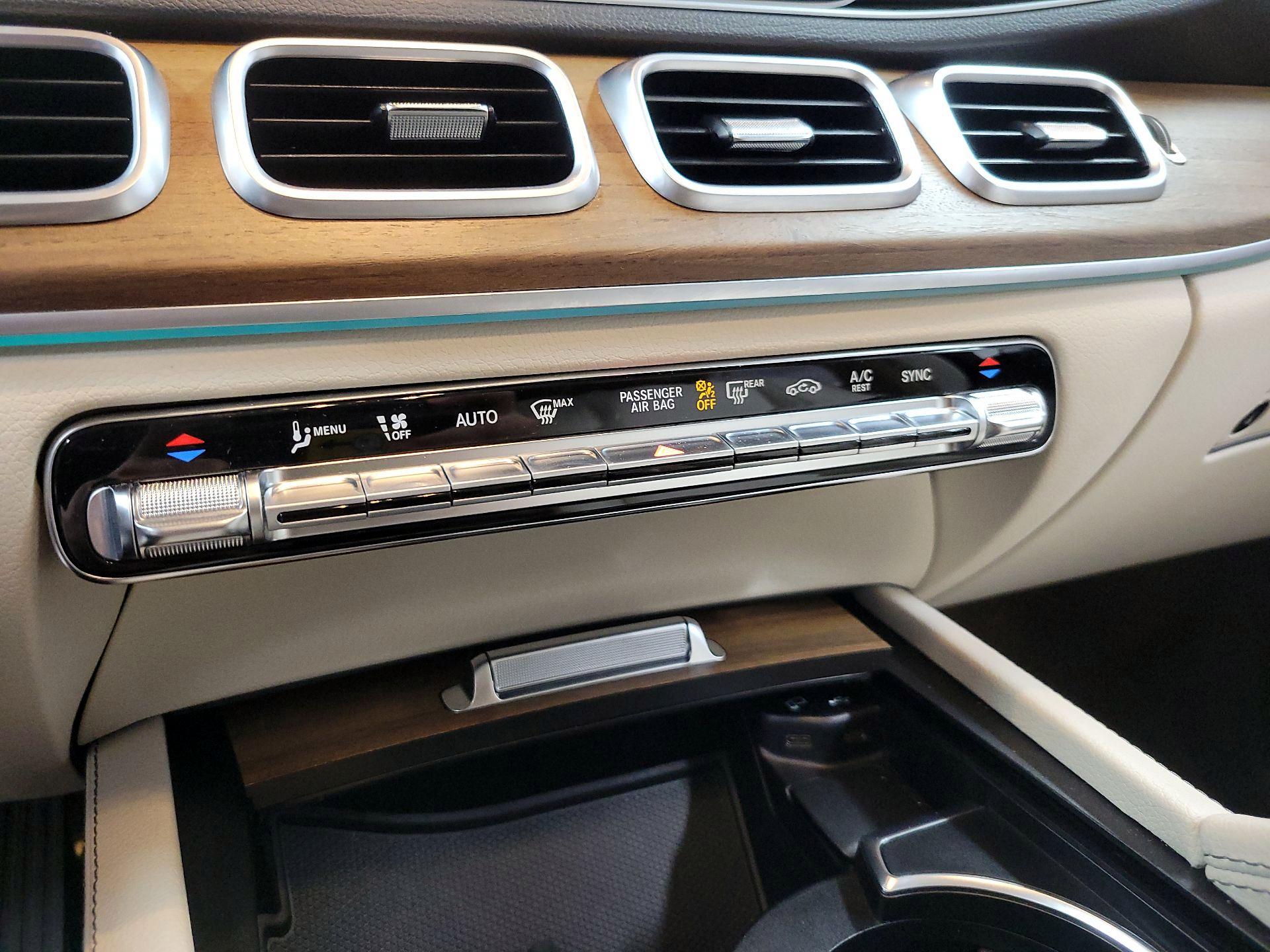 Thumbnail: 2022 Mercedes-Benz GLE - 16