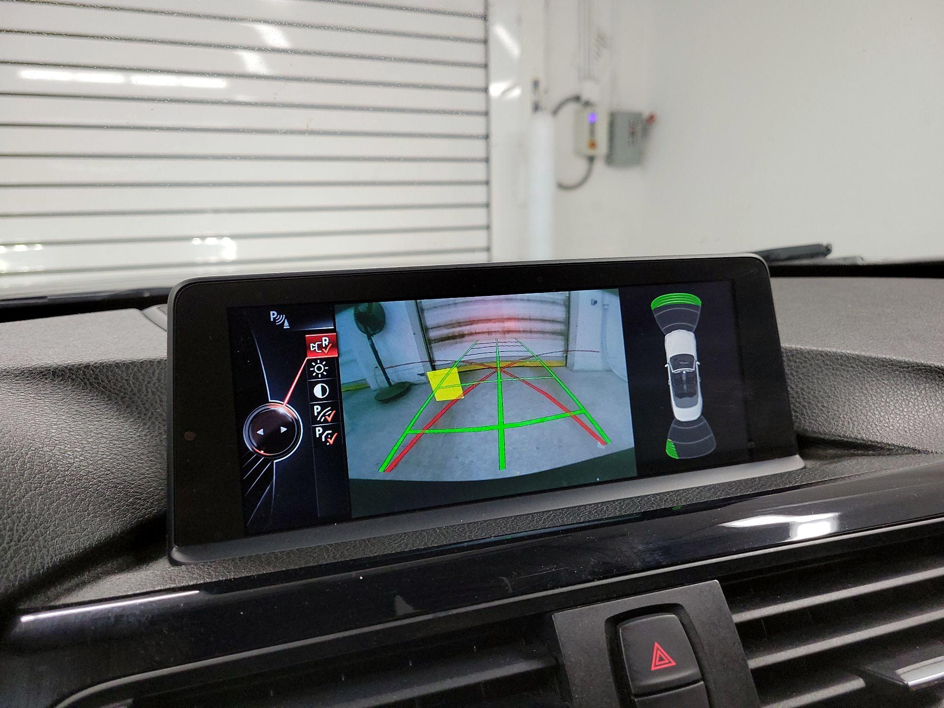 Thumbnail: 2015 BMW 4 Series - 15