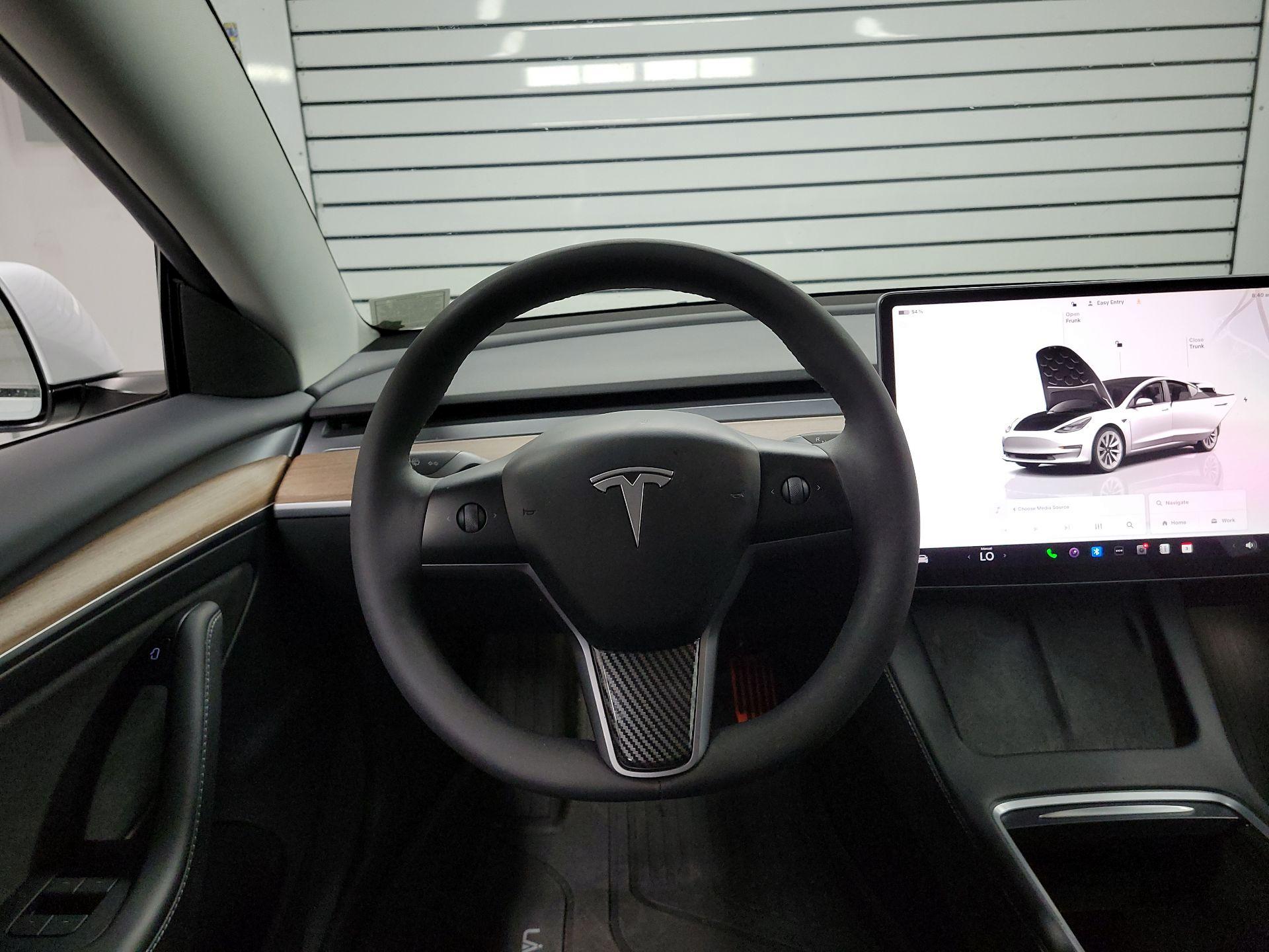 Thumbnail: 2023 Tesla Model 3 - 10