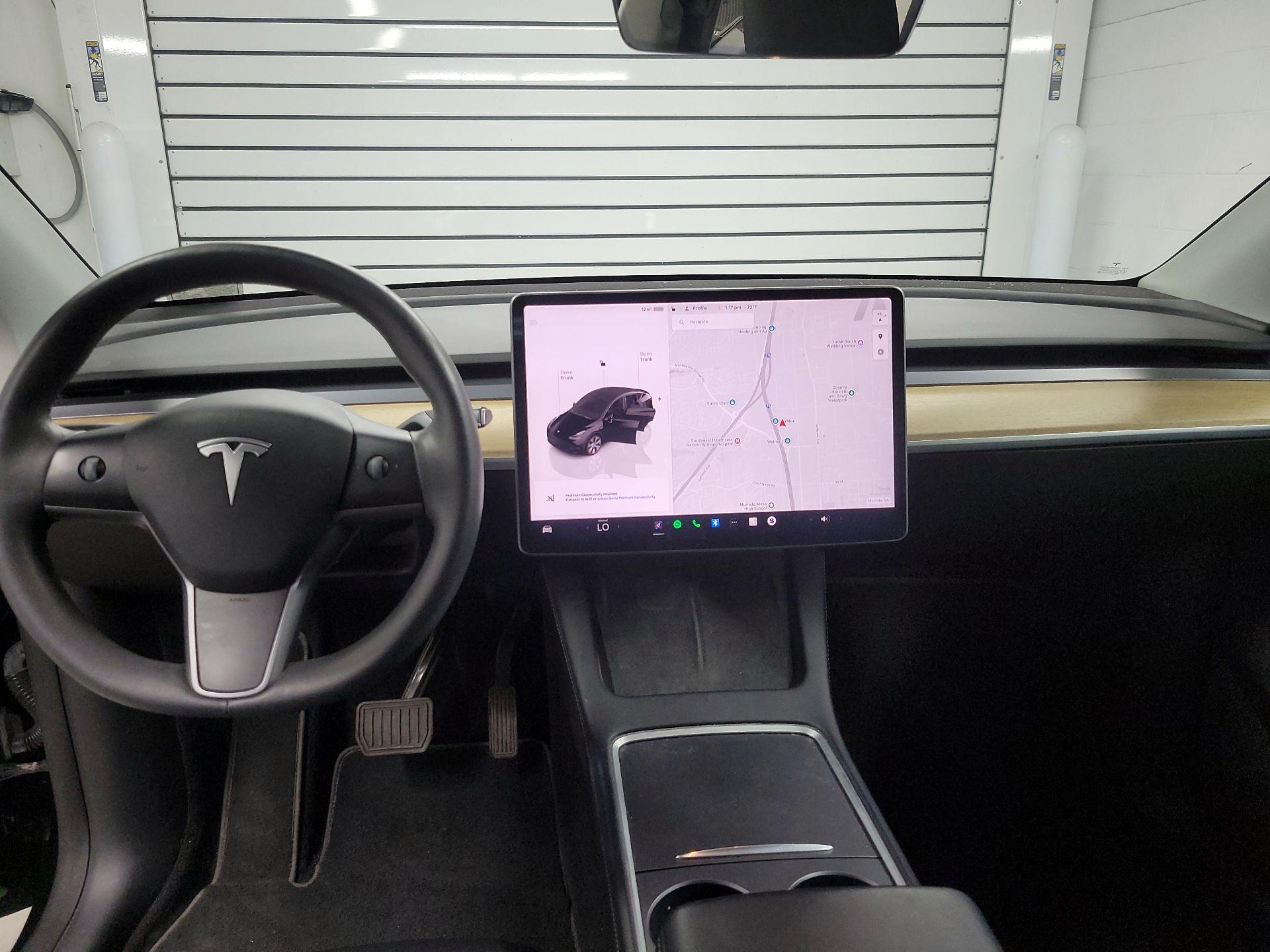 Thumbnail: 2022 Tesla Model Y - 9