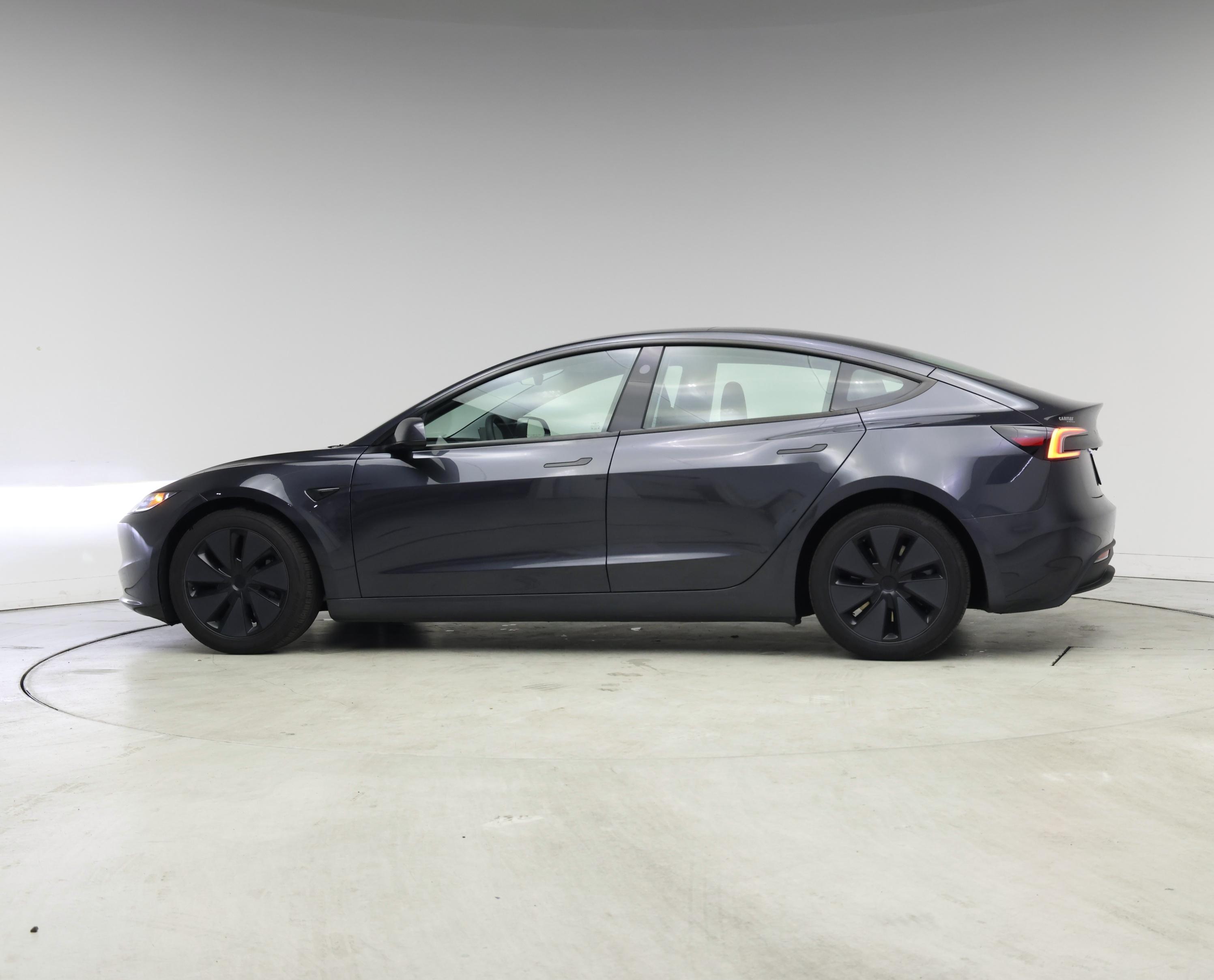 Thumbnail: 2025 Tesla Model 3 - 3