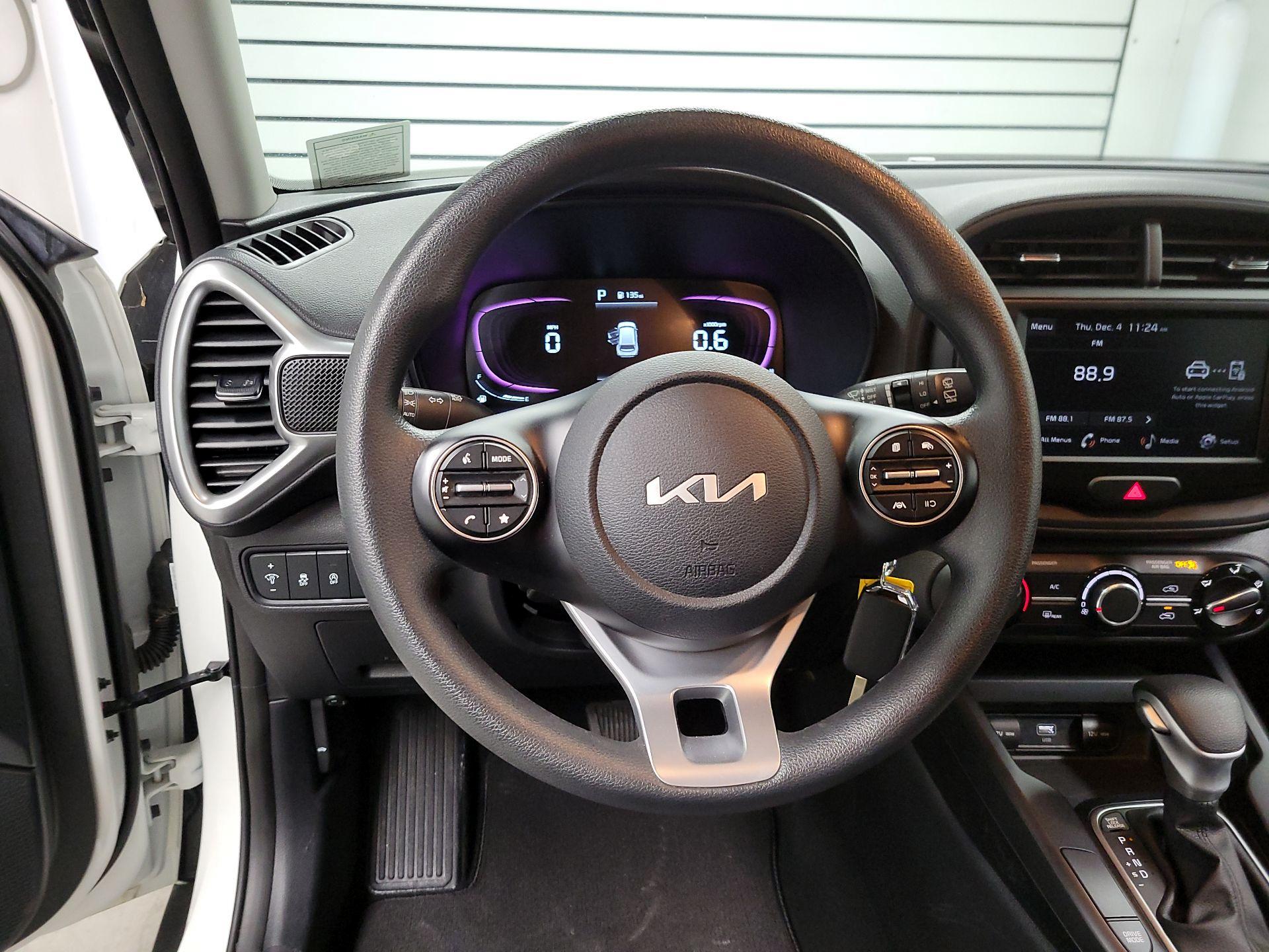 Thumbnail: 2023 Kia Soul - 10