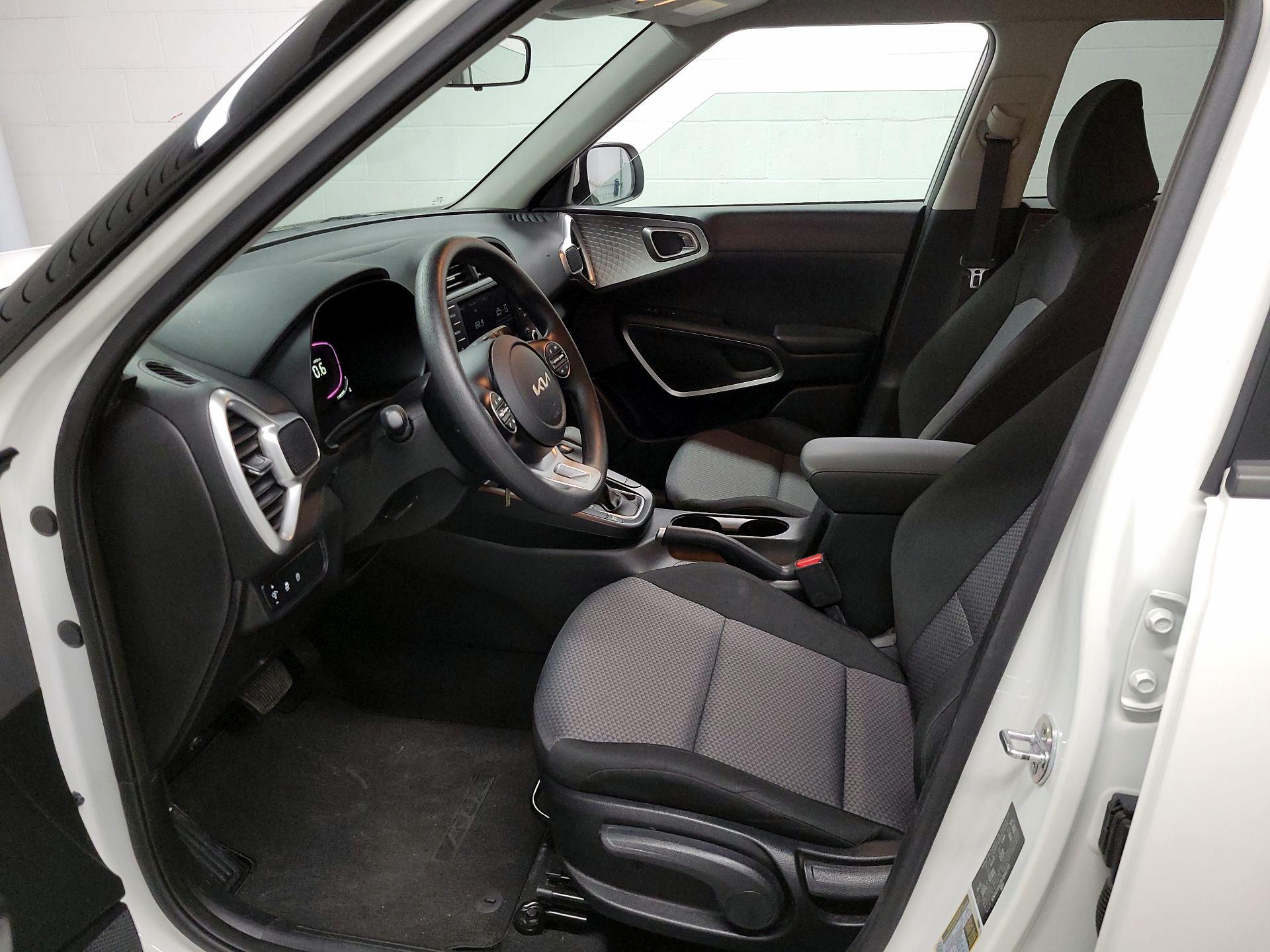 Thumbnail: 2023 Kia Soul - 11