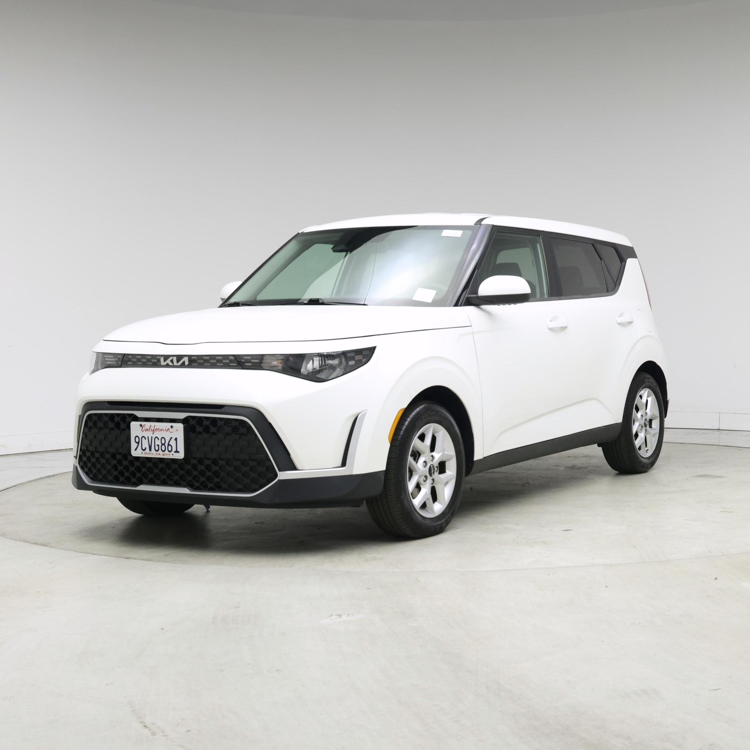 Thumbnail: 2023 Kia Soul - 4