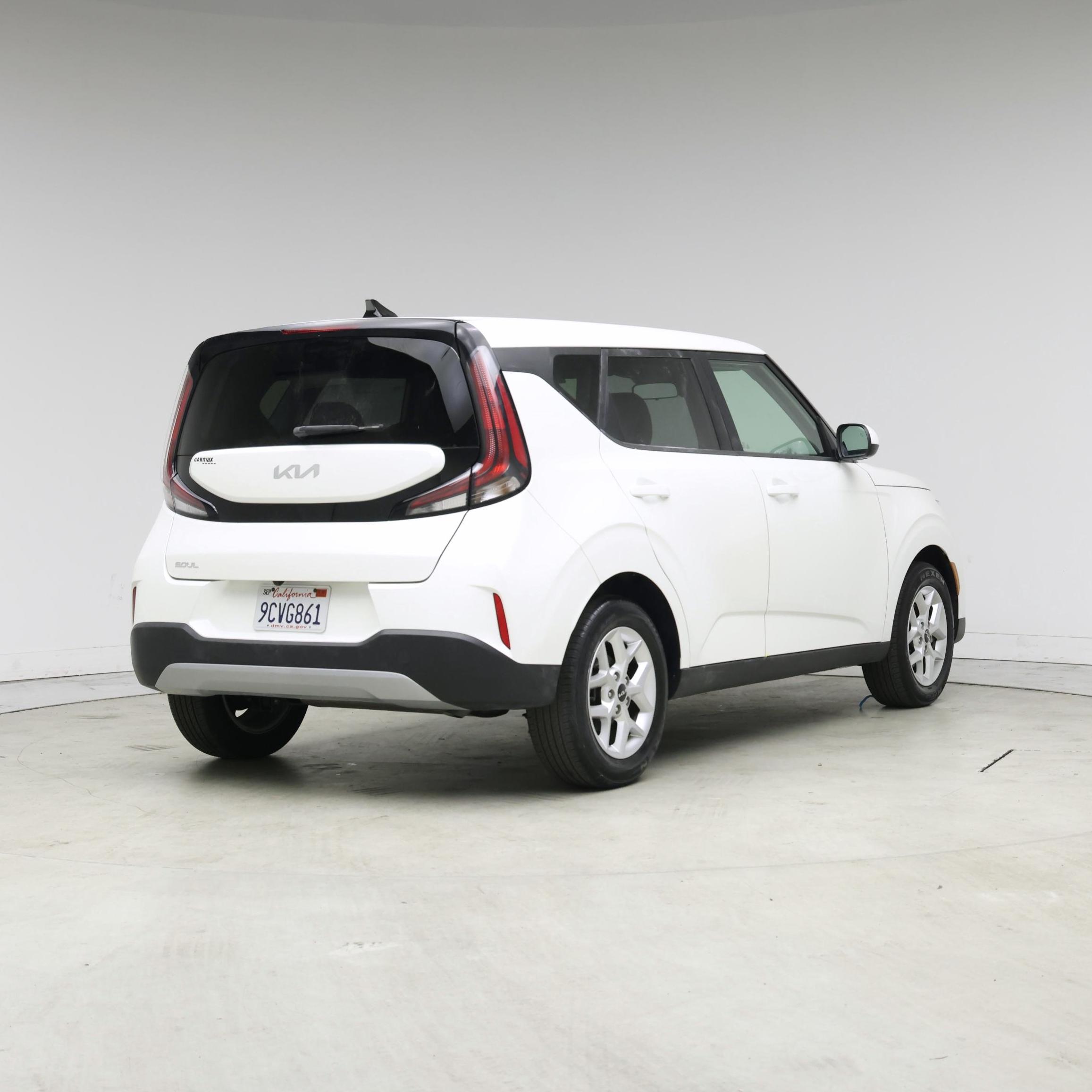 Thumbnail: 2023 Kia Soul - 8