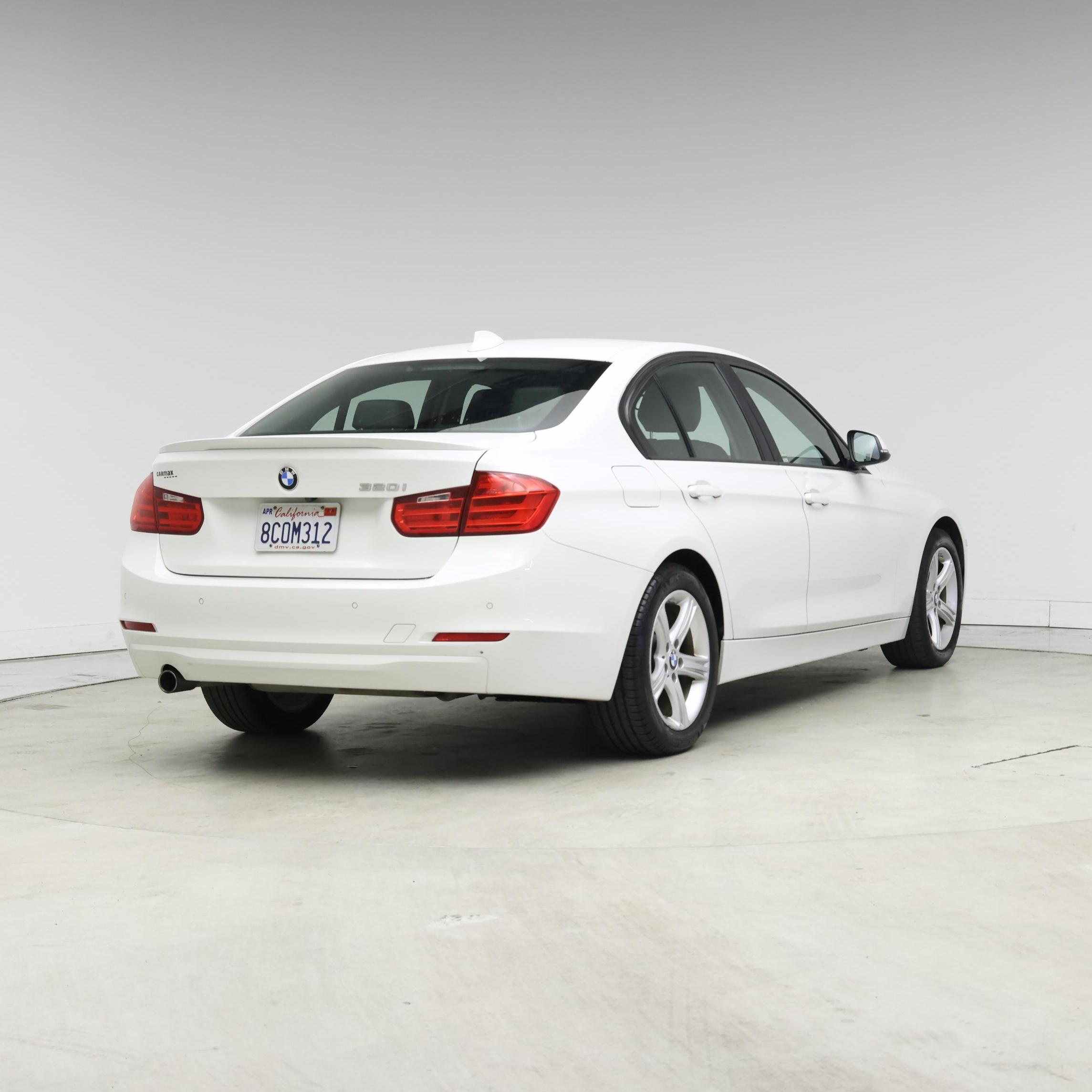 Thumbnail: 2015 BMW 3 Series - 8