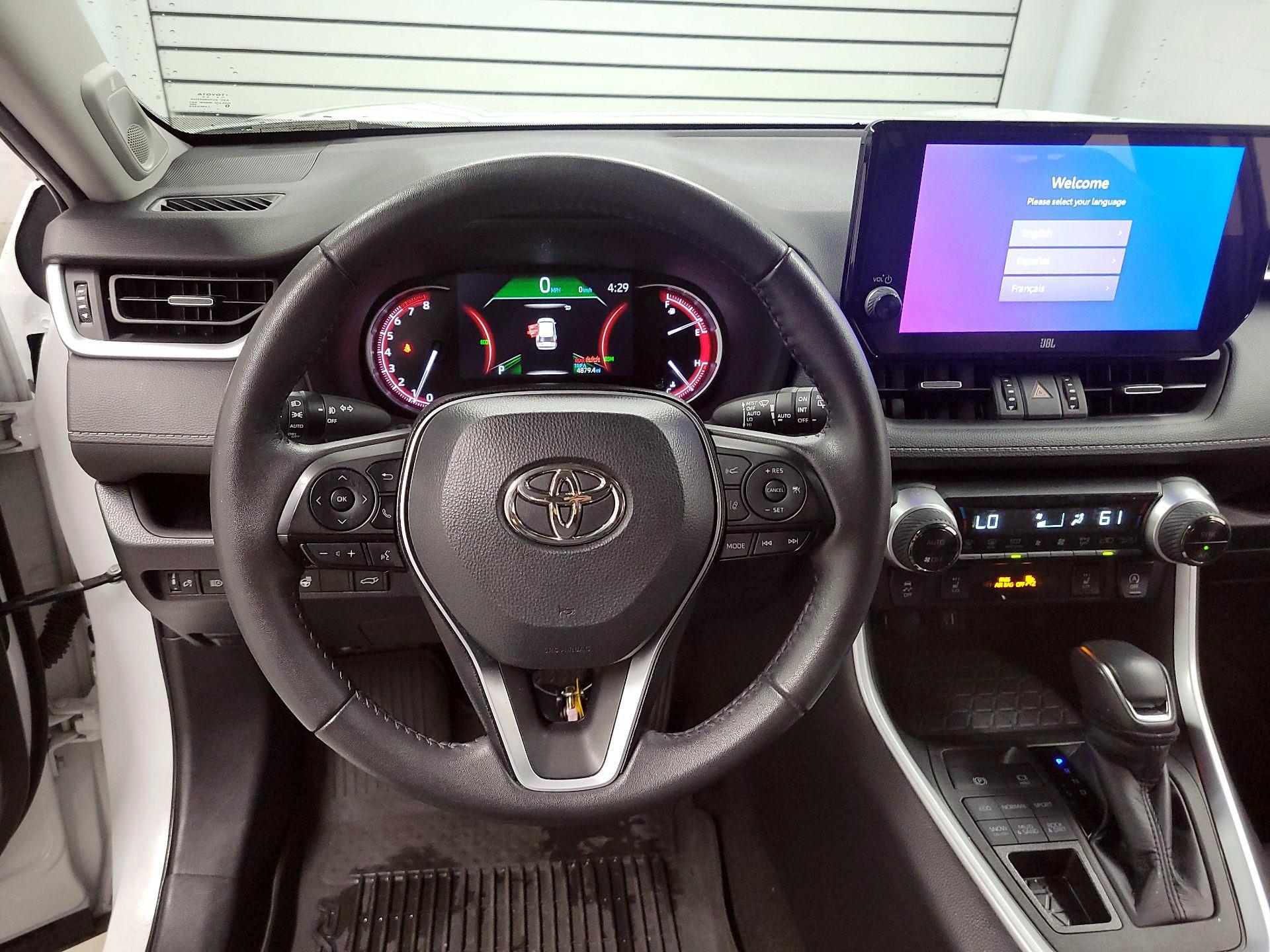 Thumbnail: 2023 Toyota RAV4 - 10