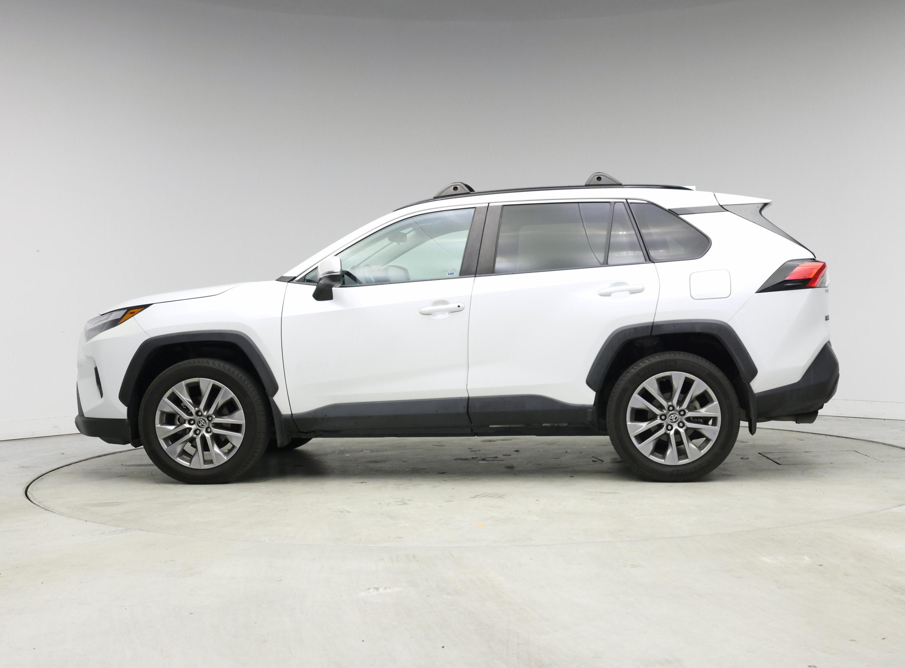 Thumbnail: 2023 Toyota RAV4 - 3