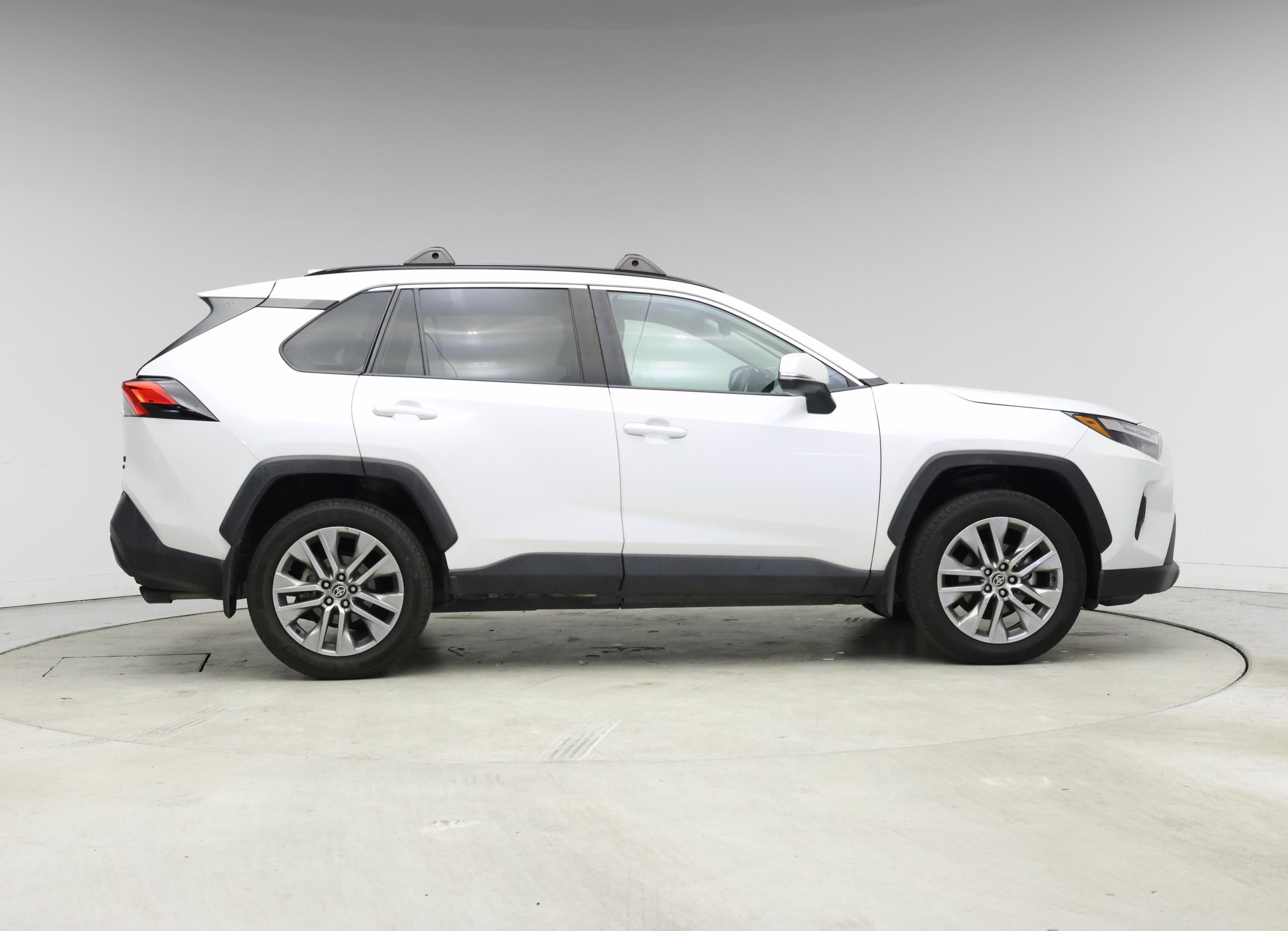 Thumbnail: 2023 Toyota RAV4 - 7