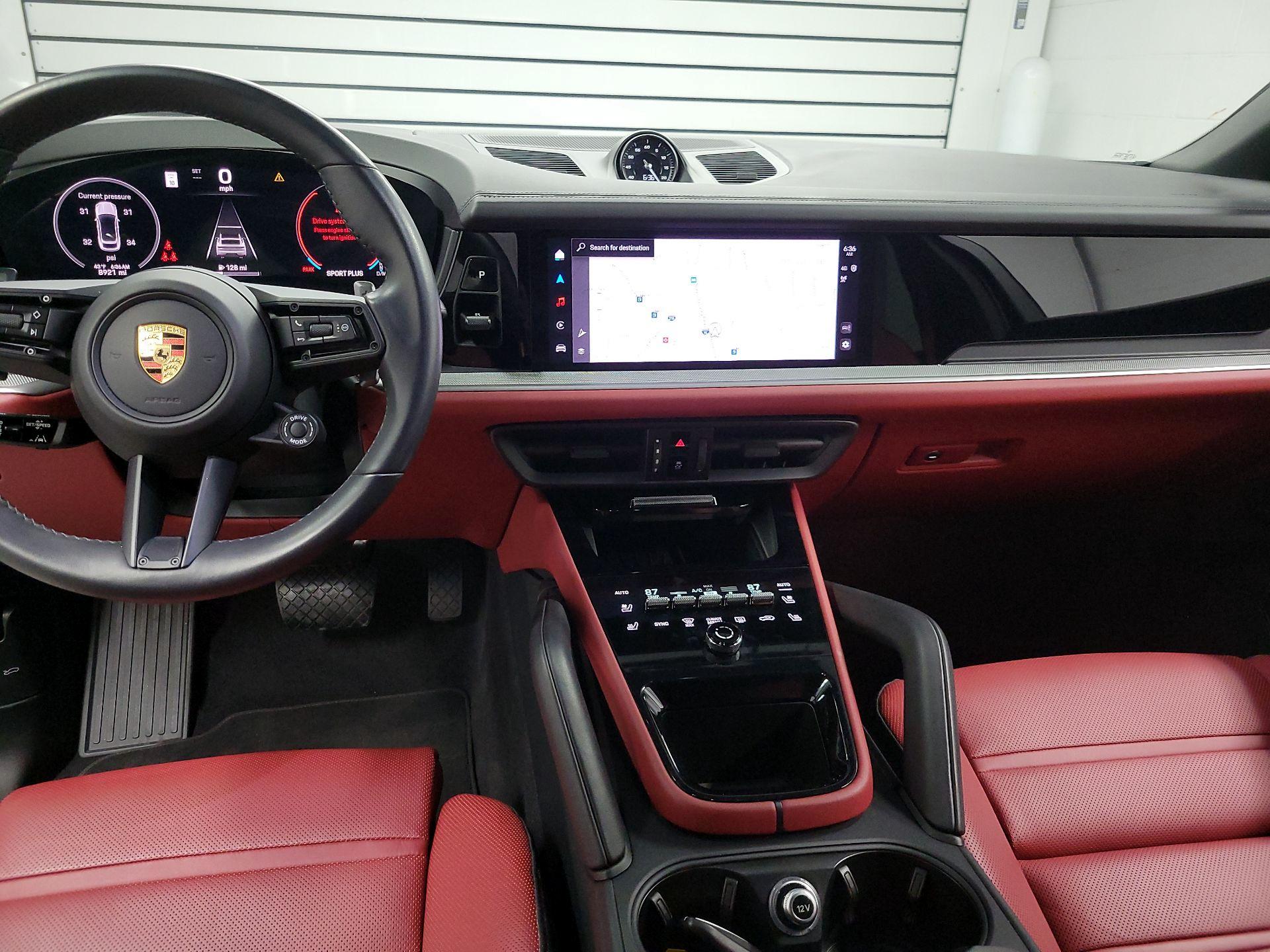 Thumbnail: 2024 Porsche Cayenne - 9