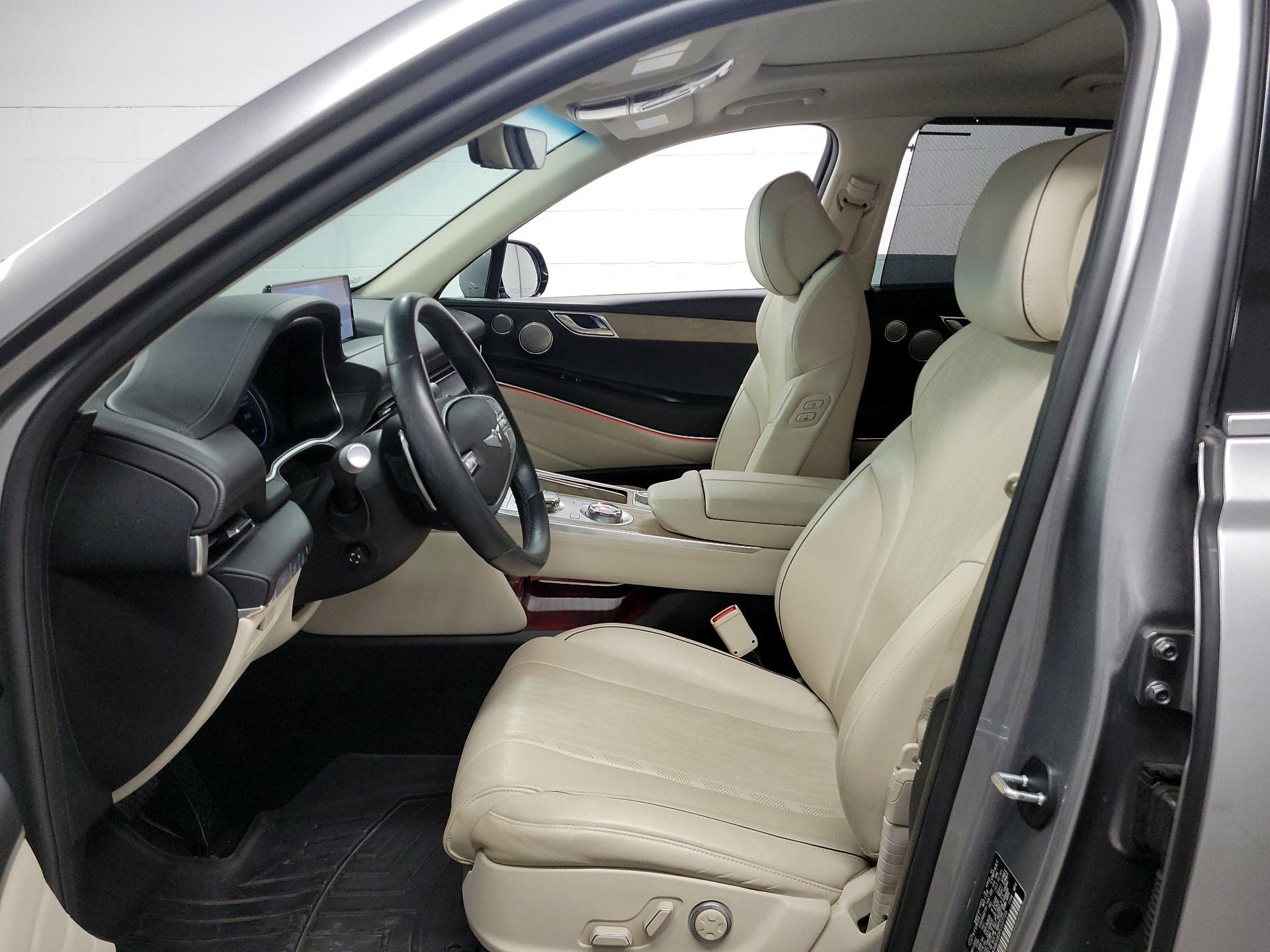 Thumbnail: 2023 Genesis GV80 - 11