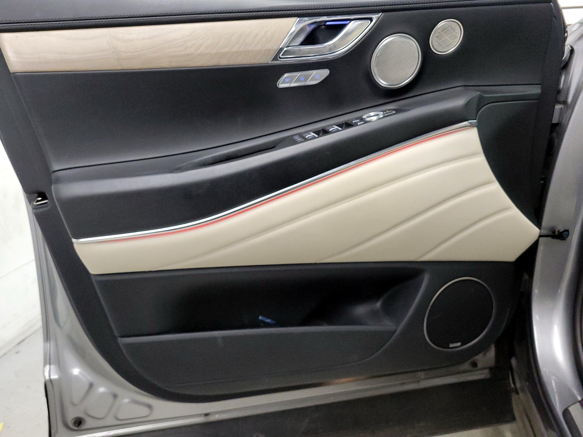 Thumbnail: 2023 Genesis GV80 - 12