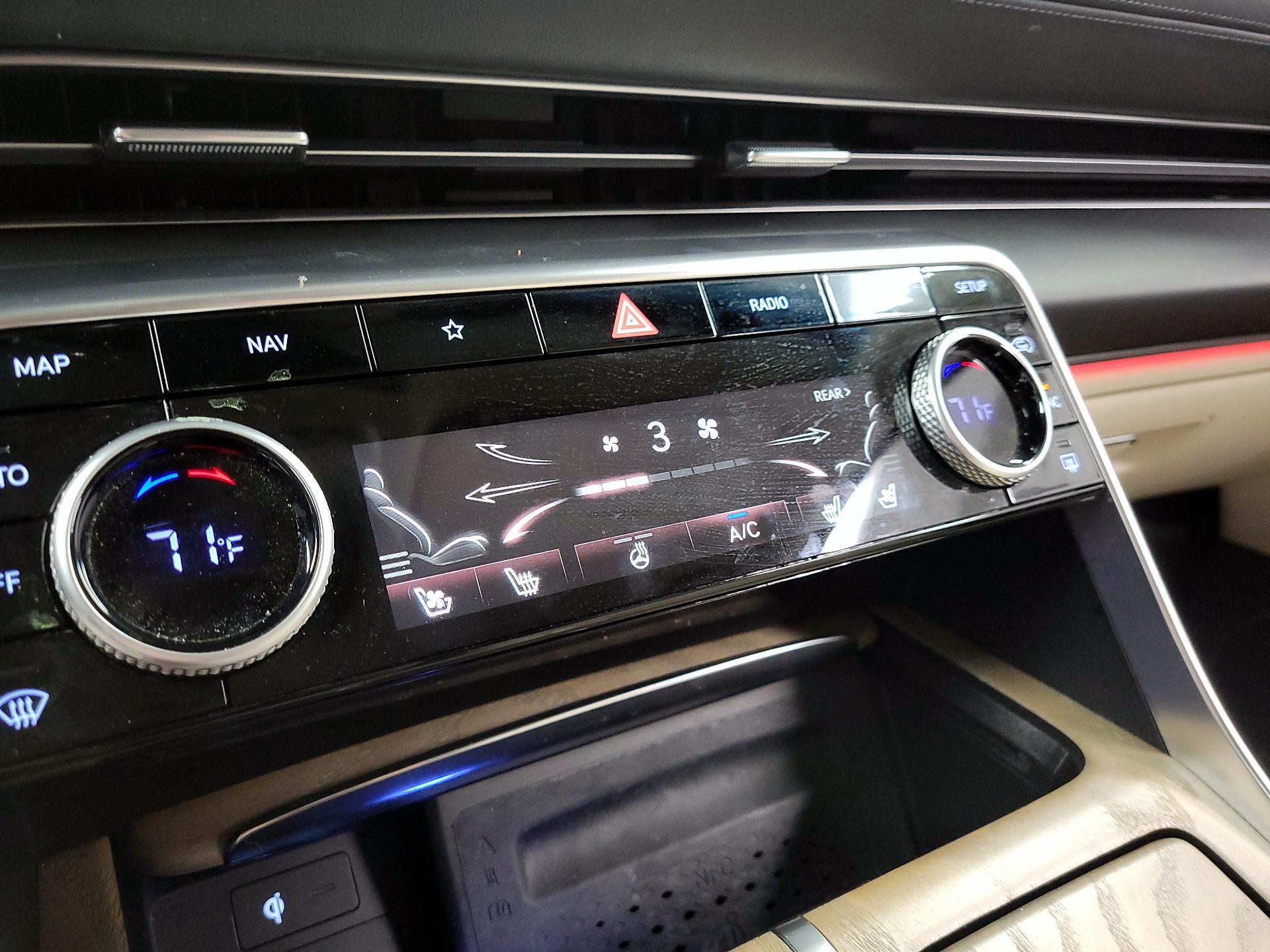 Thumbnail: 2023 Genesis GV80 - 14