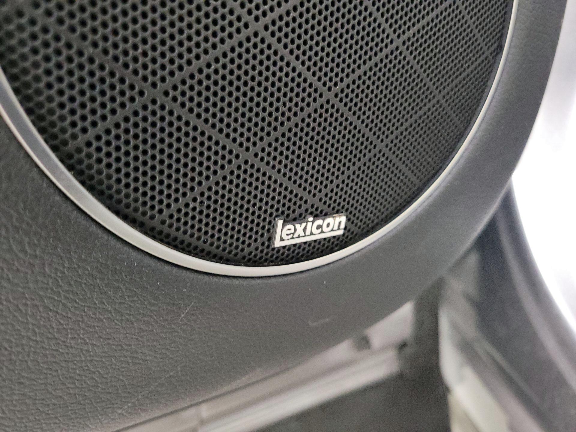 Thumbnail: 2023 Genesis GV80 - 19