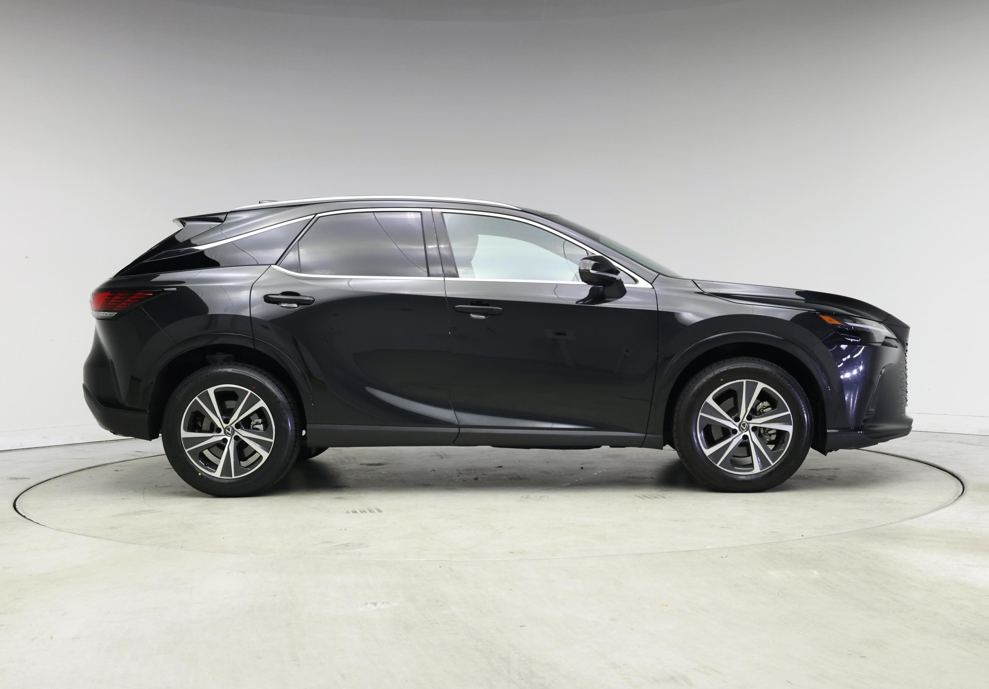 Thumbnail: 2025 Lexus RX - 7