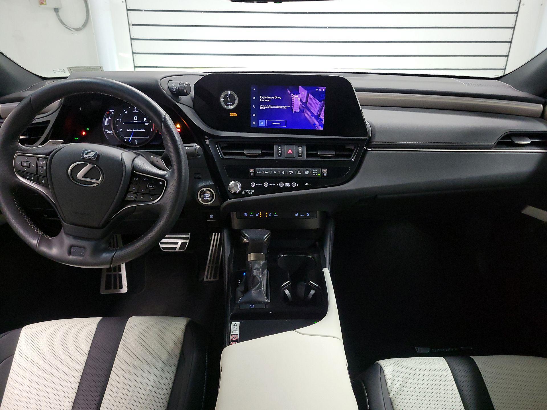 Thumbnail: 2023 Lexus ES - 9