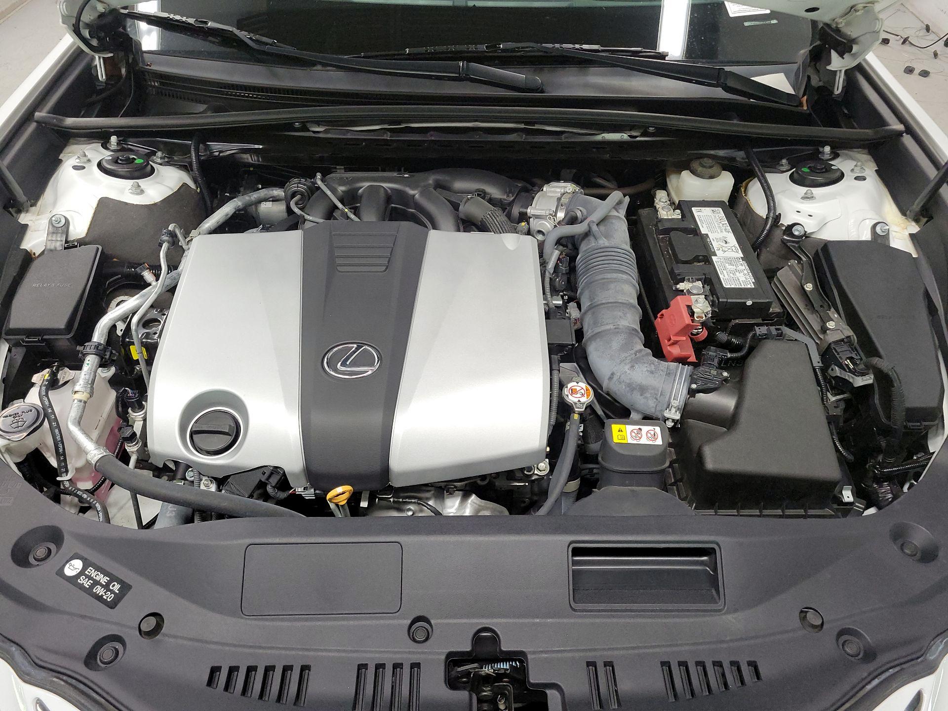 Thumbnail: 2023 Lexus ES - 18