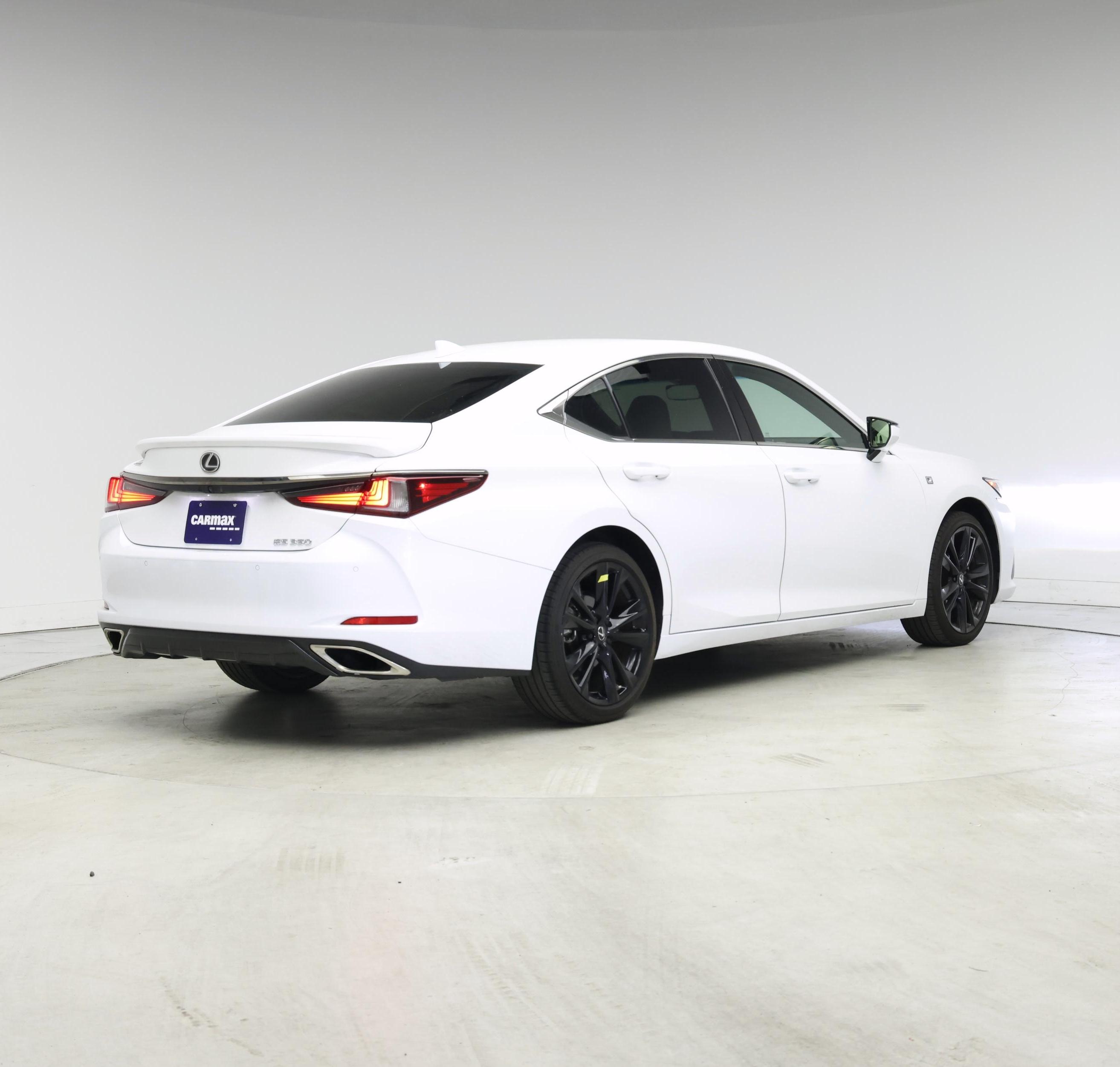 Thumbnail: 2023 Lexus ES - 8