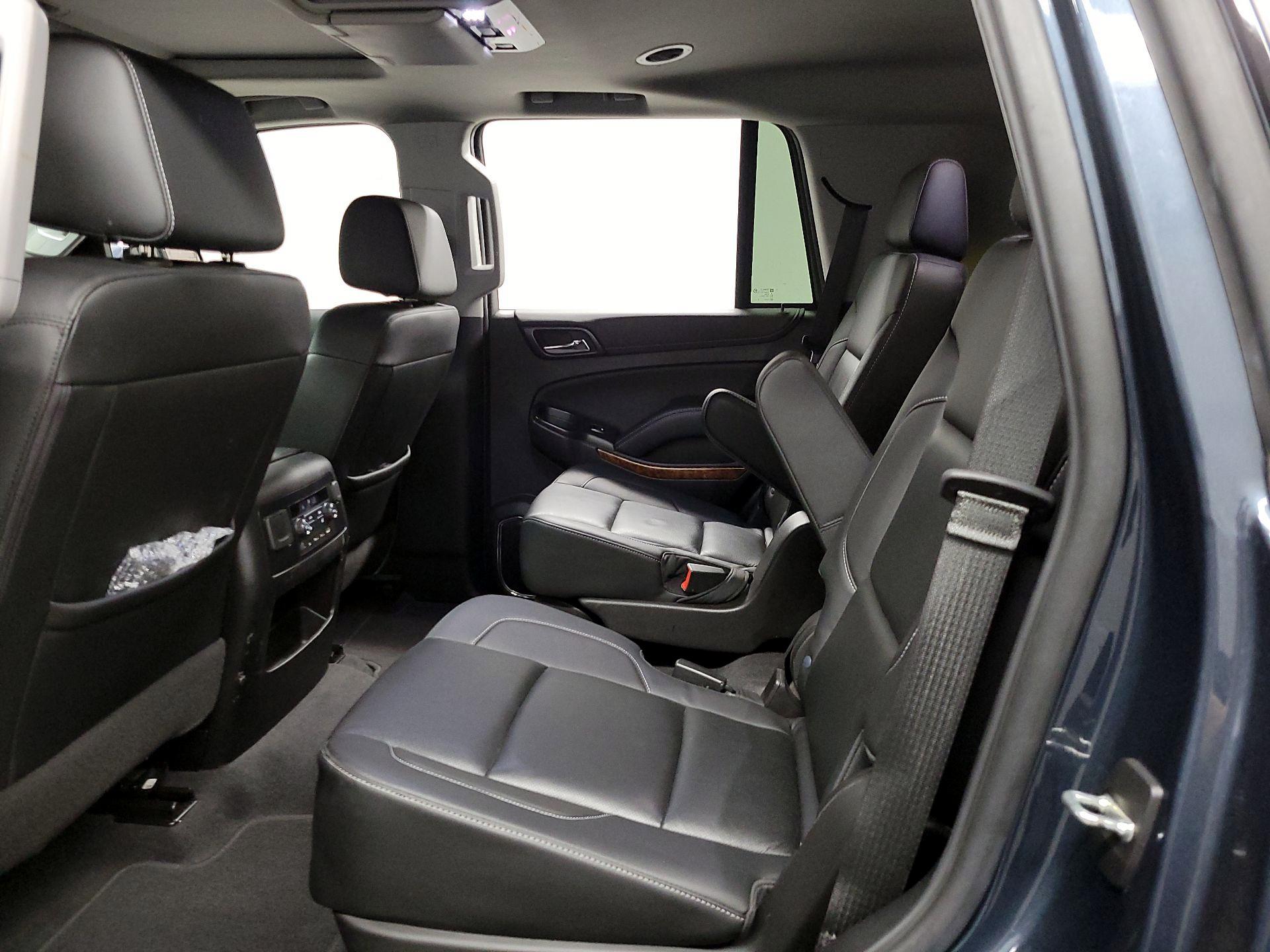 Thumbnail: 2020 Chevrolet Tahoe - 17