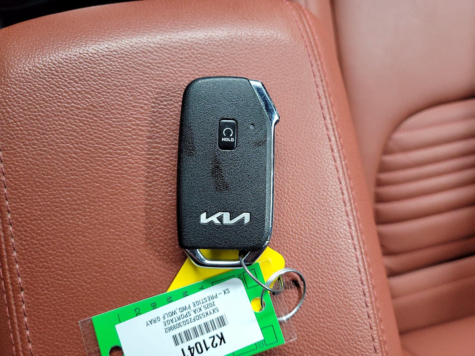 Thumbnail: 2025 Kia Sportage - 20