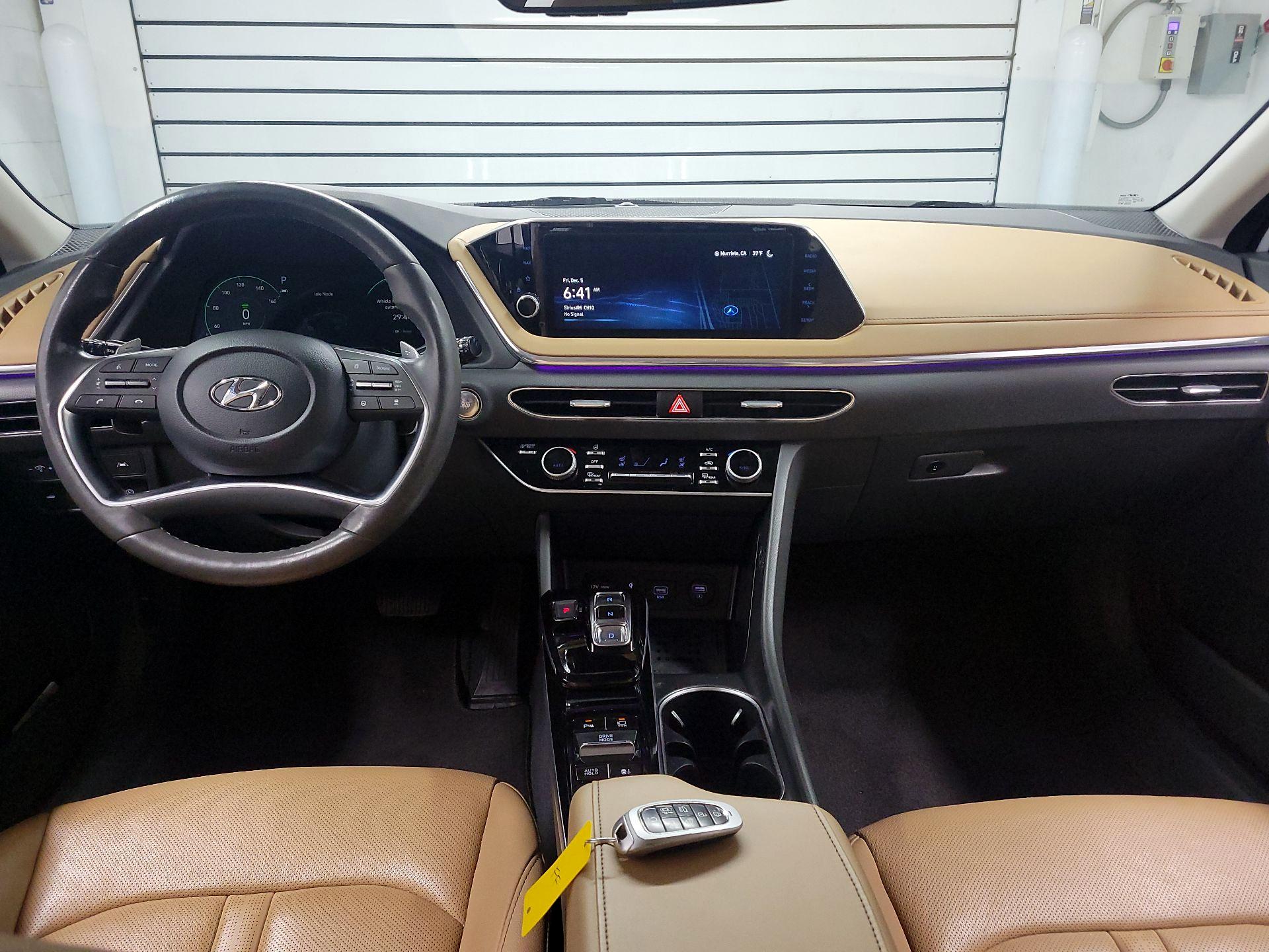 Thumbnail: 2023 Hyundai Sonata - 9