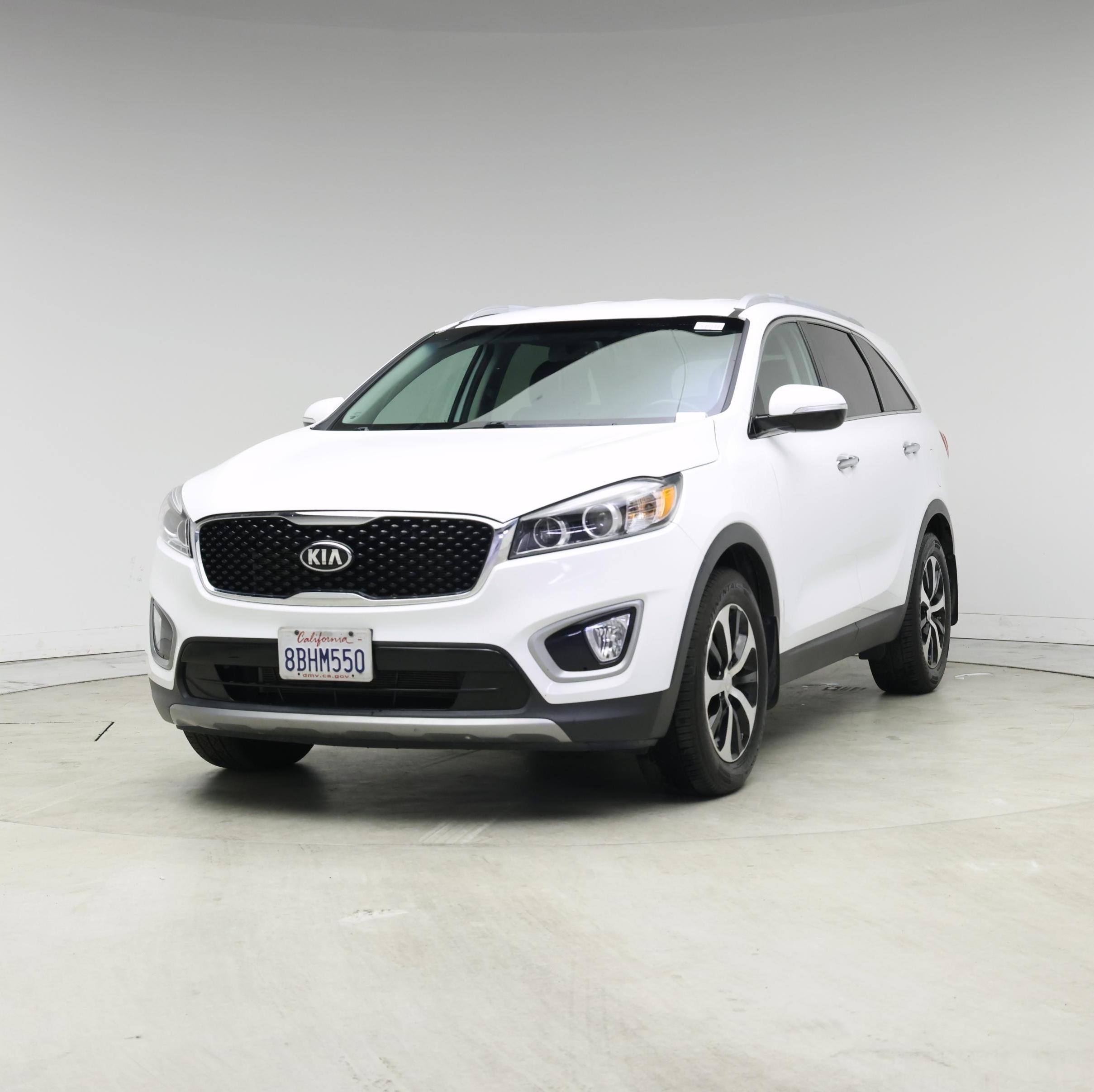 Thumbnail: 2018 Kia Sorento - 4