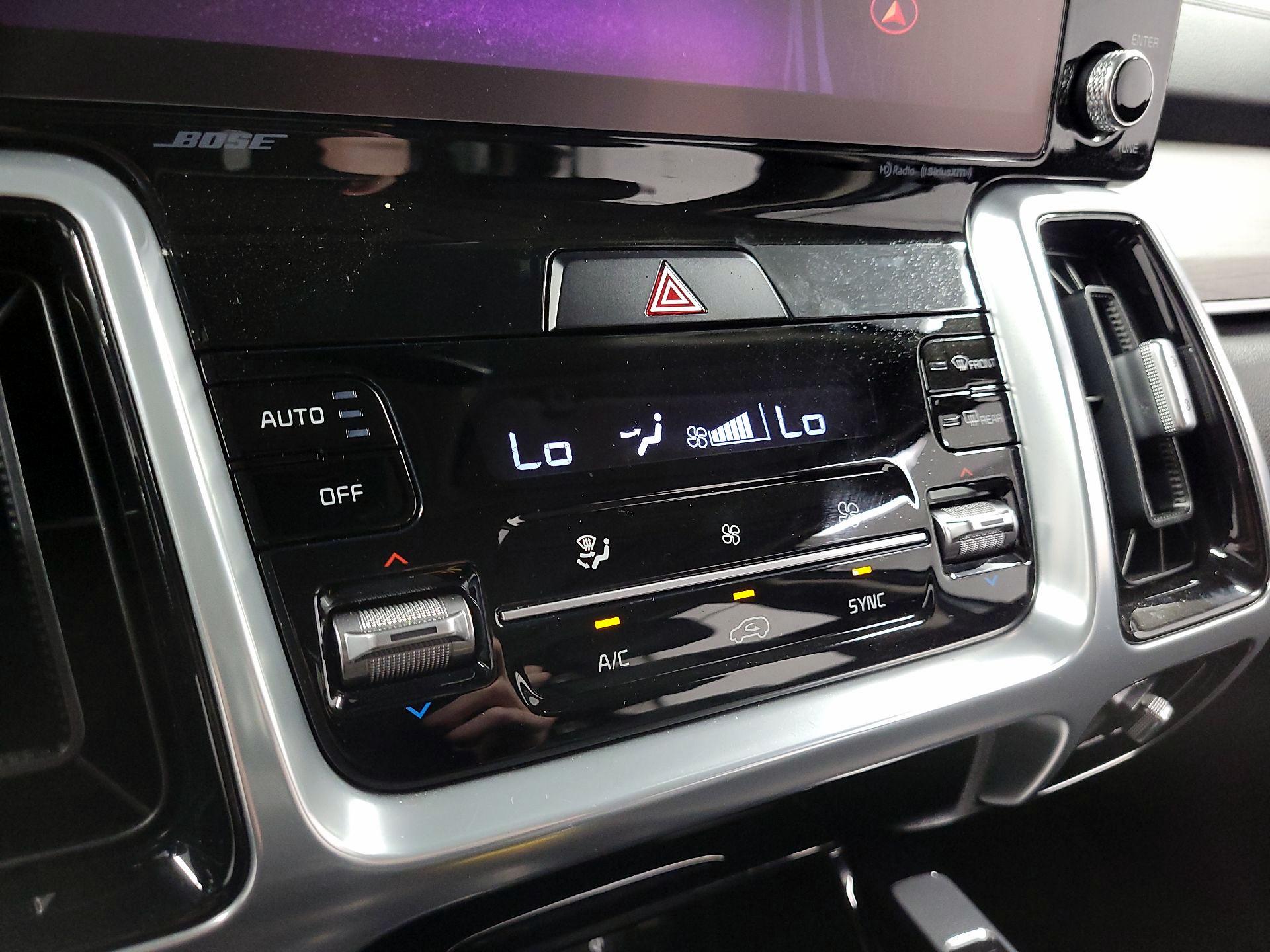 Thumbnail: 2021 Kia Sorento - 14