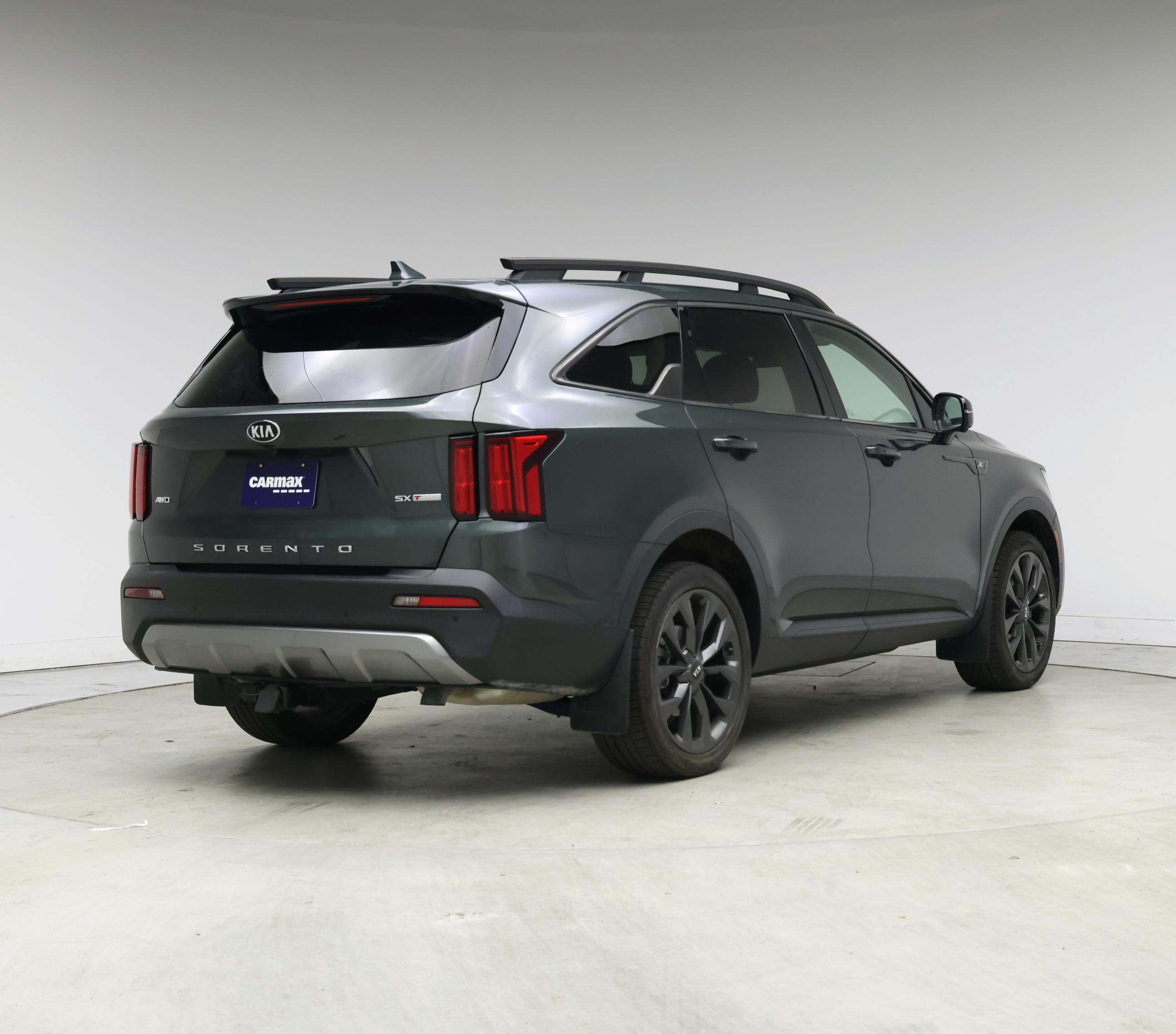 Thumbnail: 2021 Kia Sorento - 8