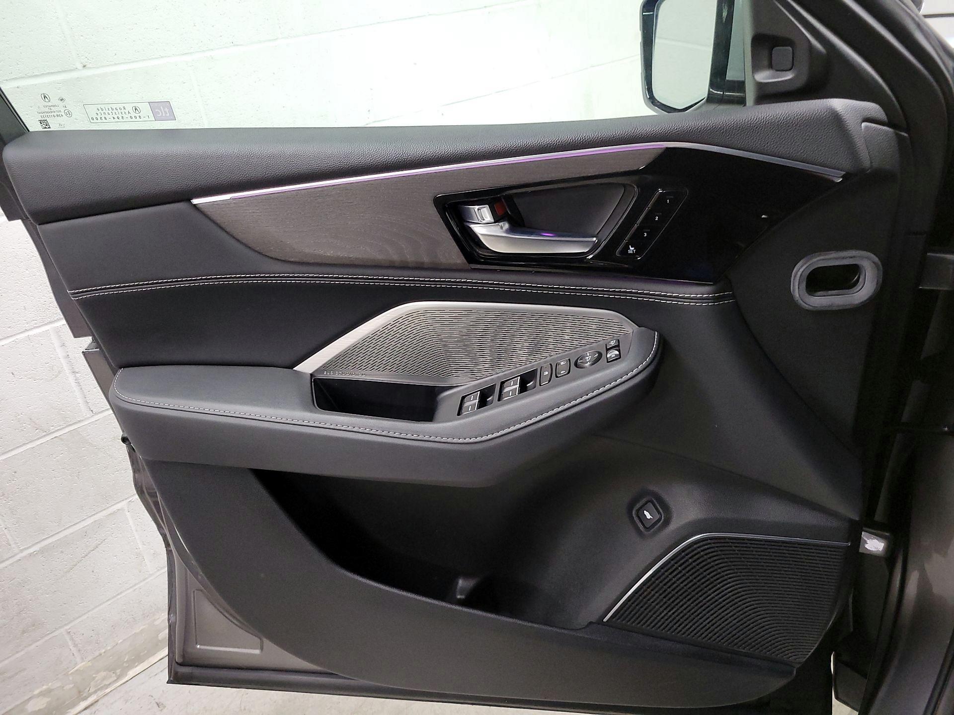 Thumbnail: 2024 Acura MDX - 12