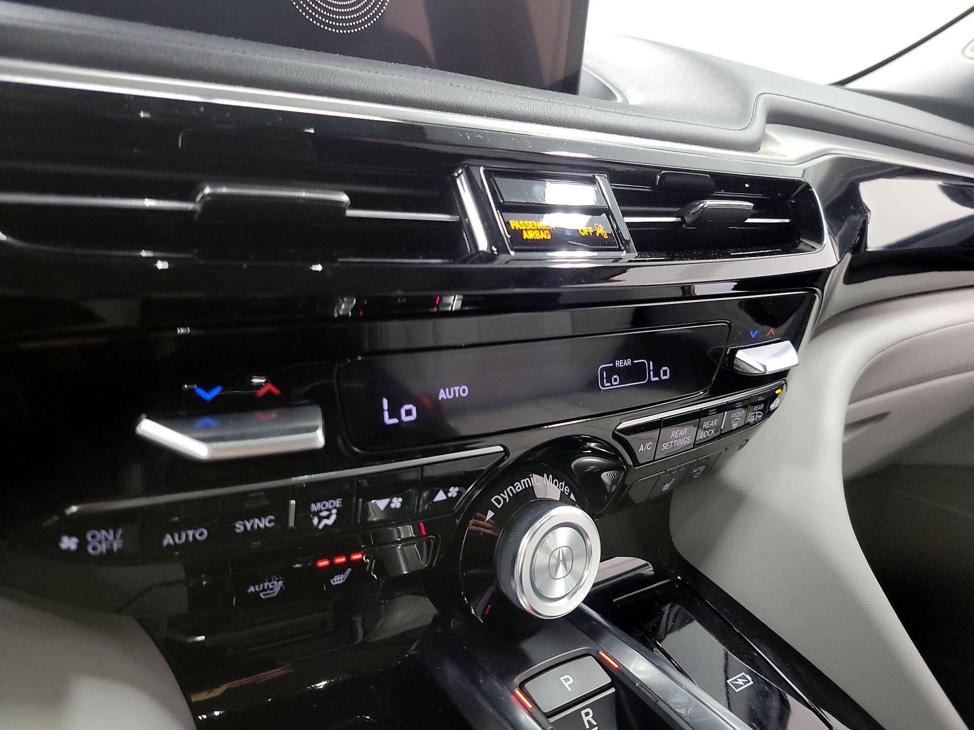 Thumbnail: 2022 Acura MDX - 16