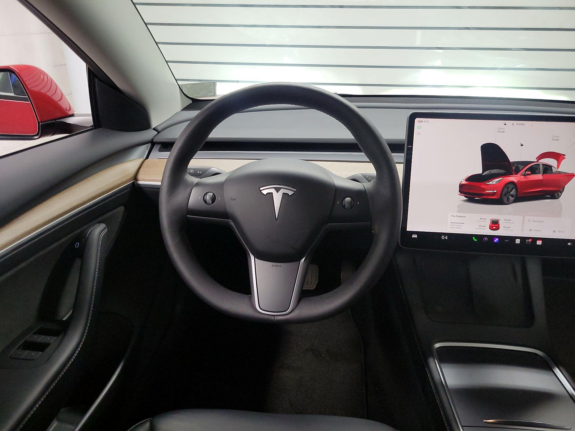 Thumbnail: 2022 Tesla Model 3 - 10