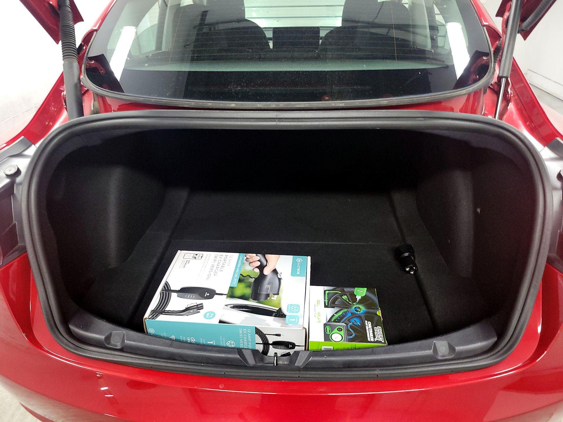 Thumbnail: 2022 Tesla Model 3 - 18