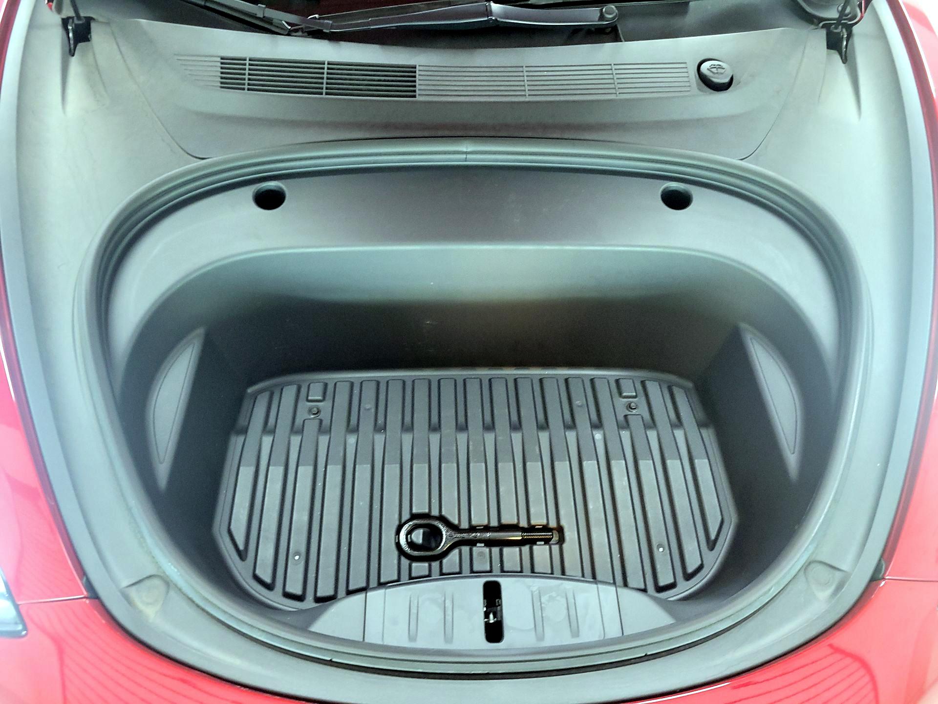 Thumbnail: 2022 Tesla Model 3 - 19